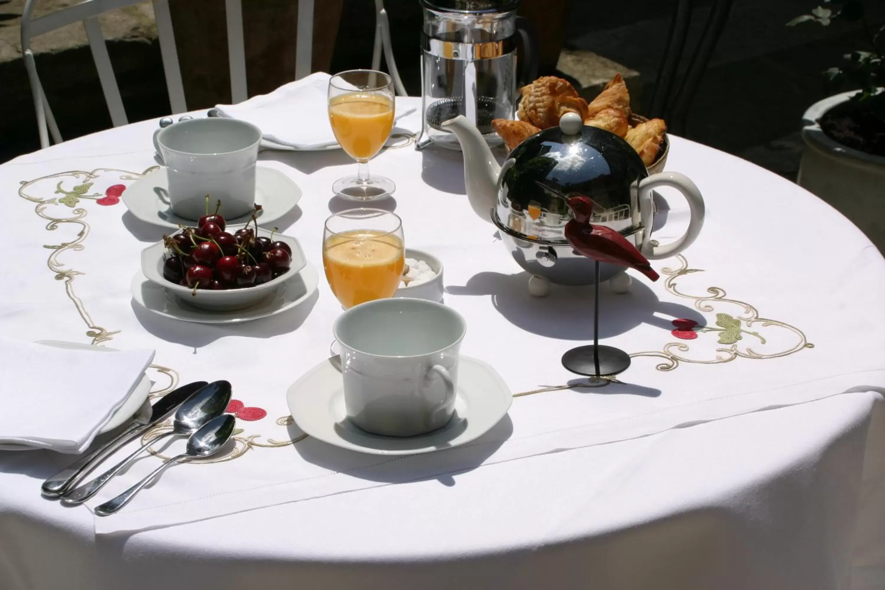 Breakfast in Hôtel la Maison de Rhodes & Spa