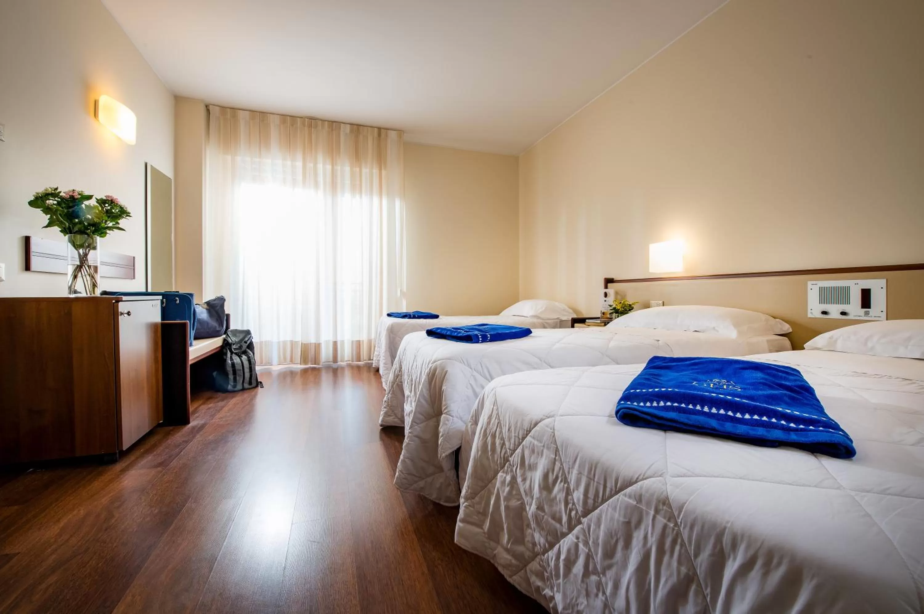 Photo of the whole room, Bed in Astoria Palace Hotel