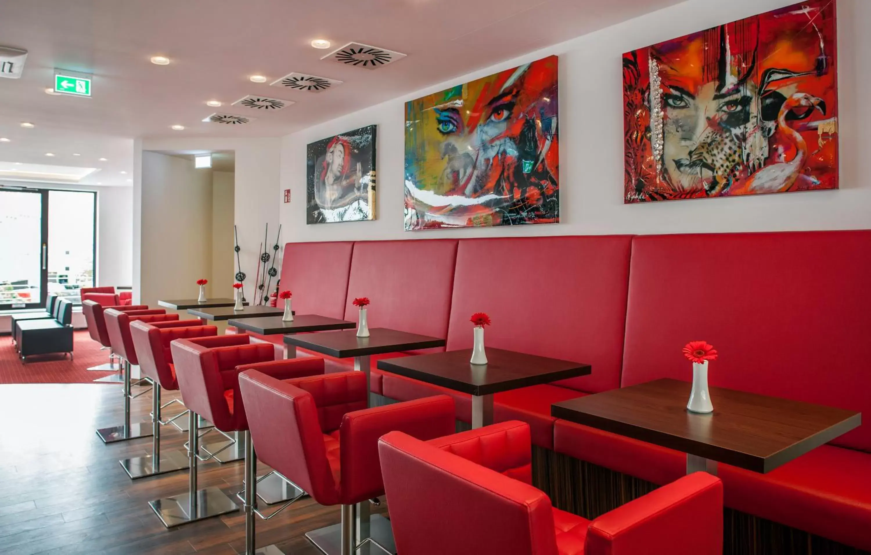 Restaurant/places to eat, Lounge/Bar in Best Western Plus Plaza Berlin Kurfürstendamm