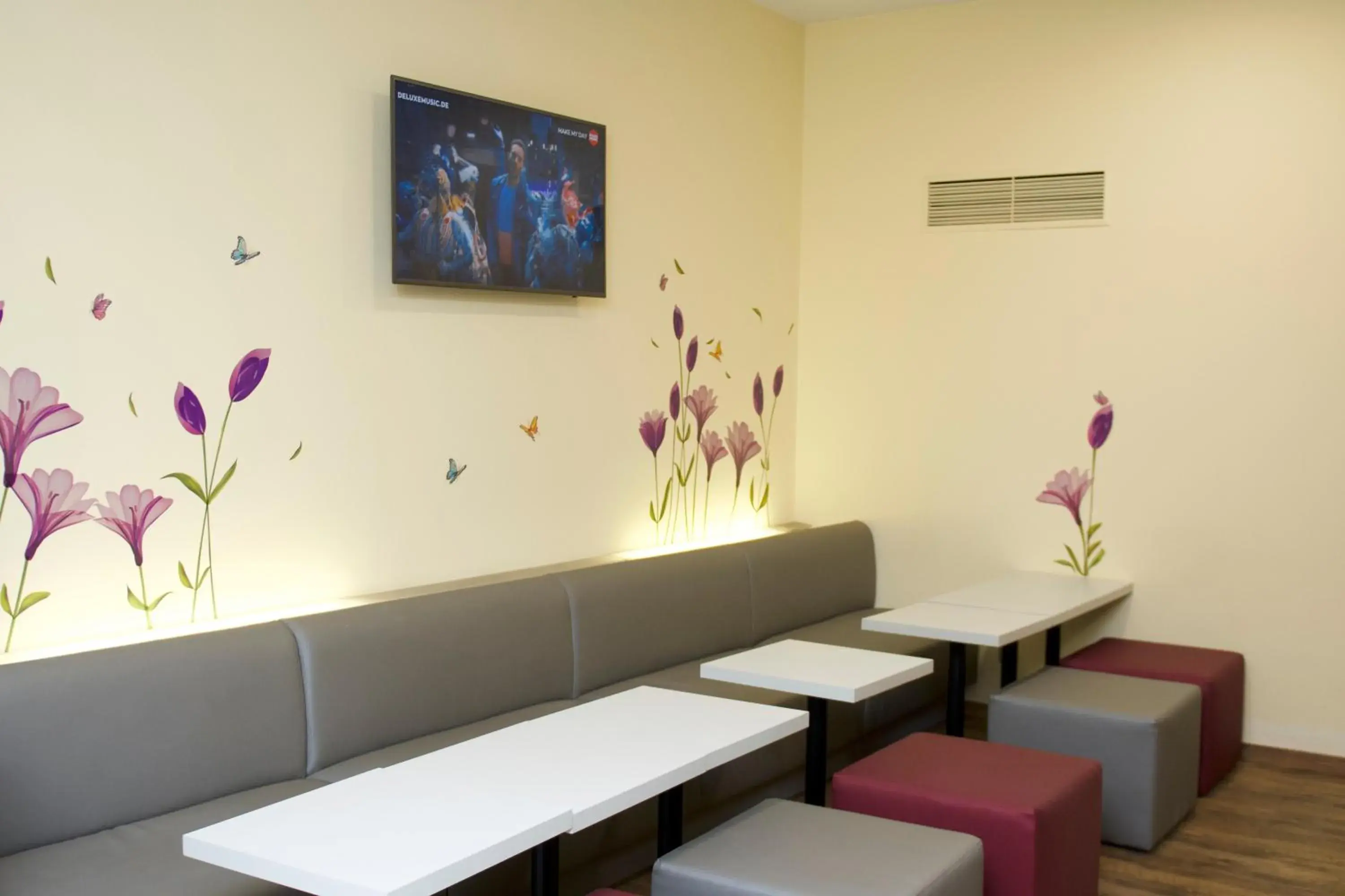 Lobby or reception, Seating Area in Colour Hotel