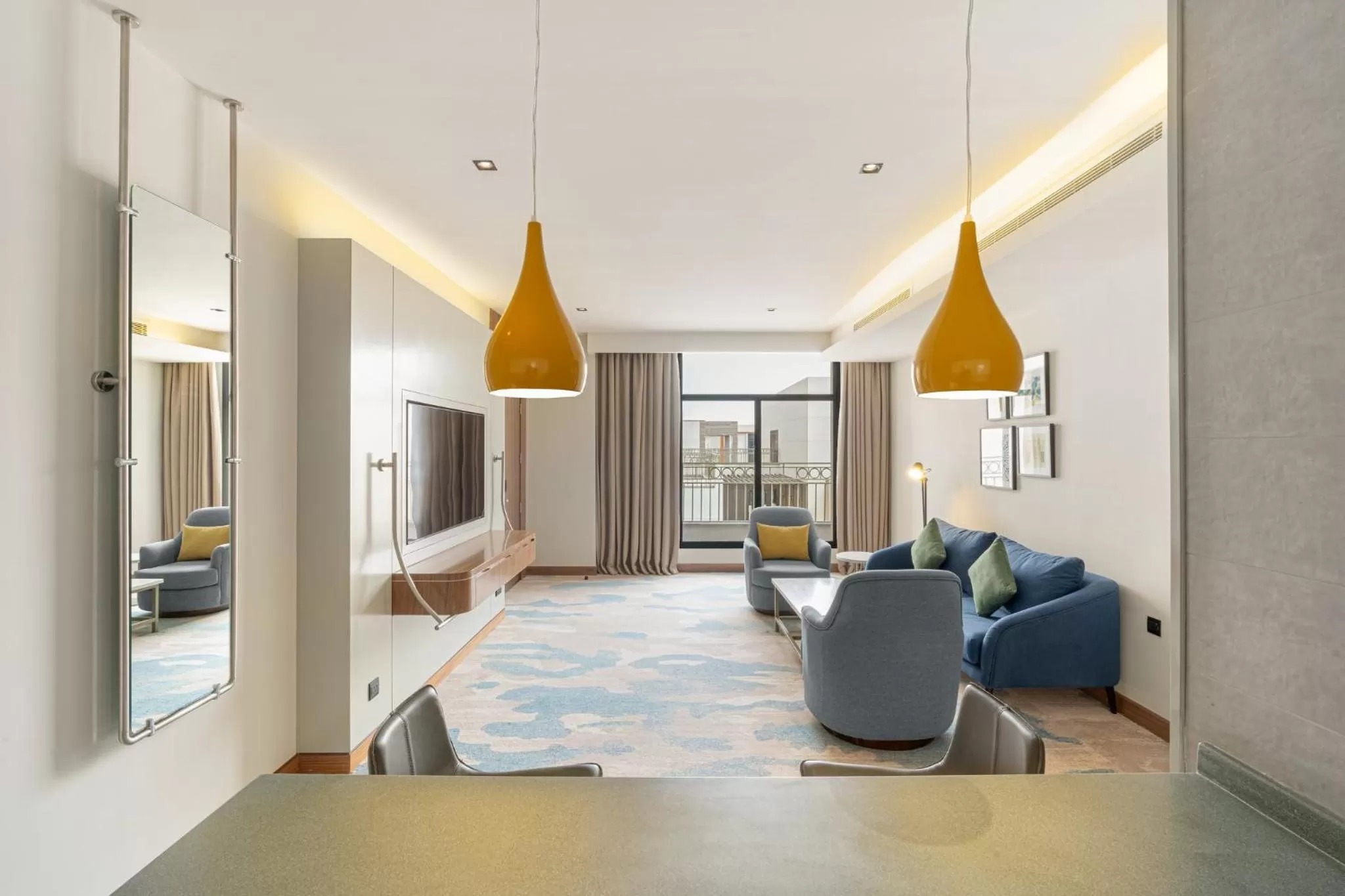 Photo of the whole room, Bed in Holiday Inn Riyadh The Business District by IHG