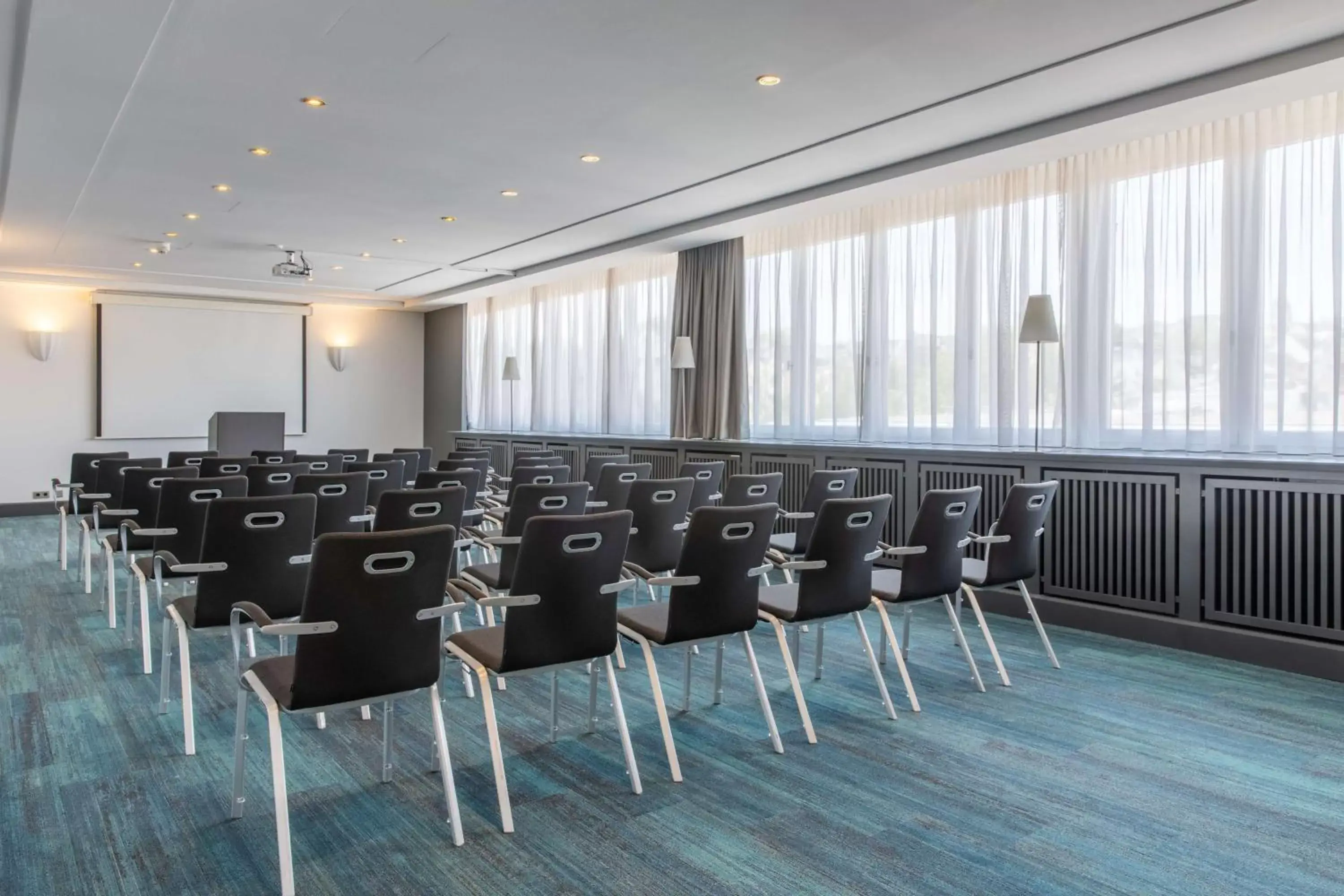 Meeting/conference room in Radisson Blu Hotel Schwarzer Bock Wiesbaden