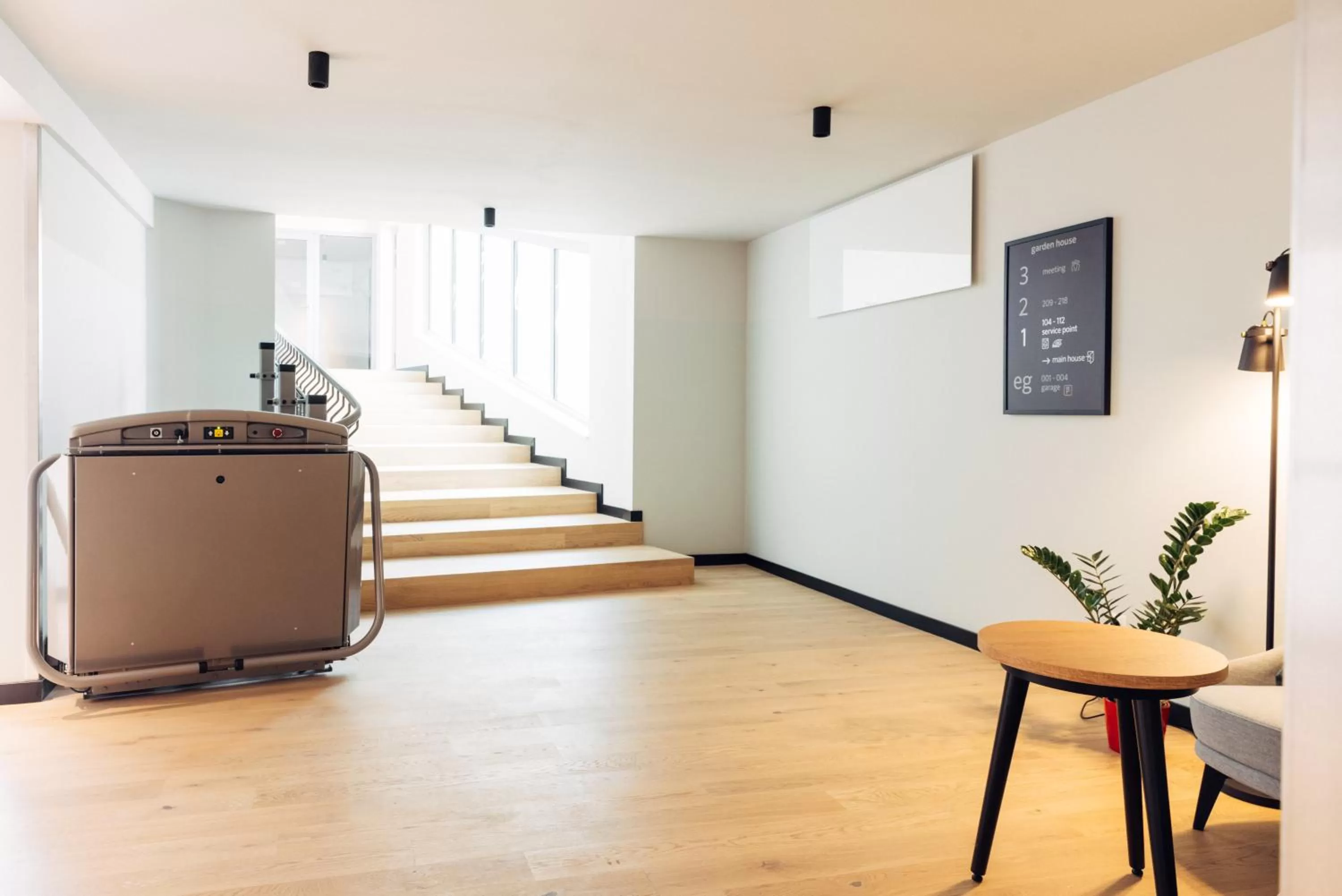 Property building in harry's home Berlin-Moabit hotel & apartments