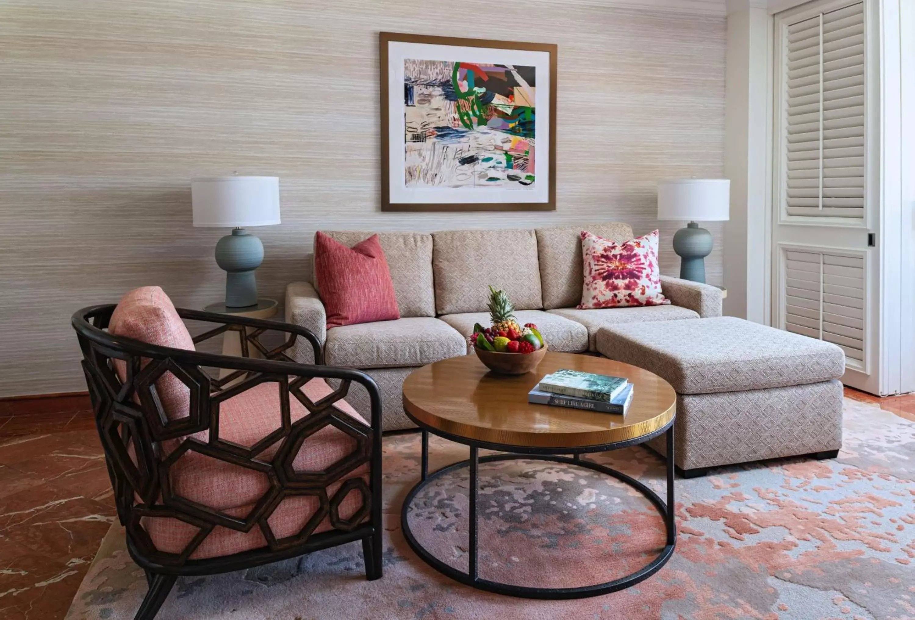 Living room in Grand Wailea Resort Hotel & Spa, A Waldorf Astoria Resort