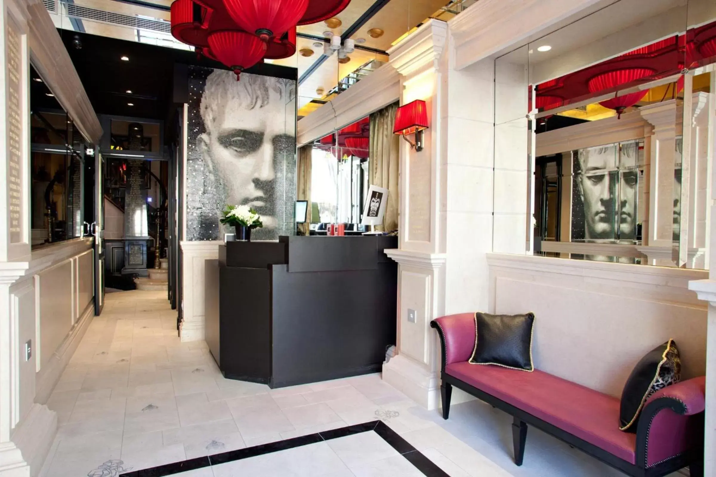 Facade/entrance, Lobby/Reception in Maison Albar Hotels Le Champs-Elysées