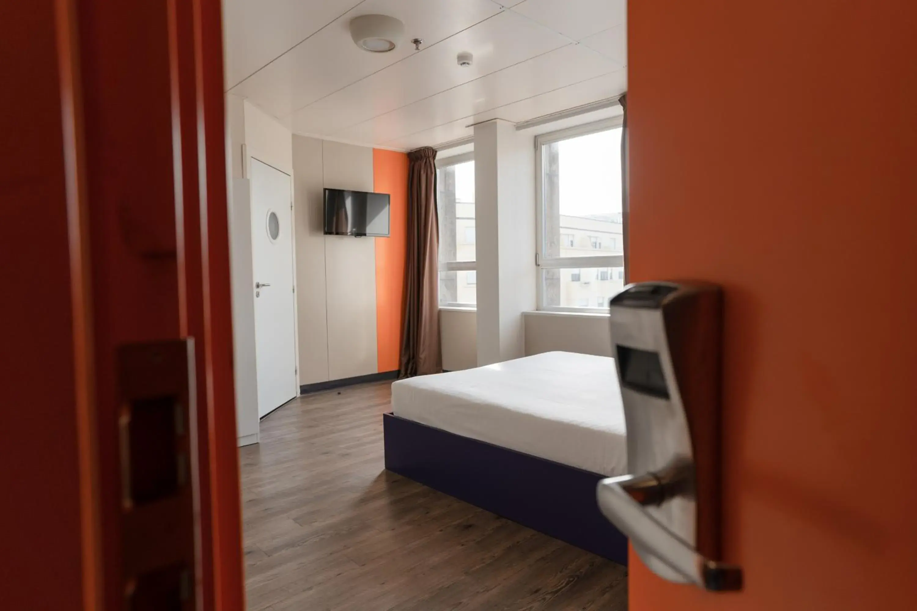 Bedroom, Bed in iStay Hotel Porto Centro