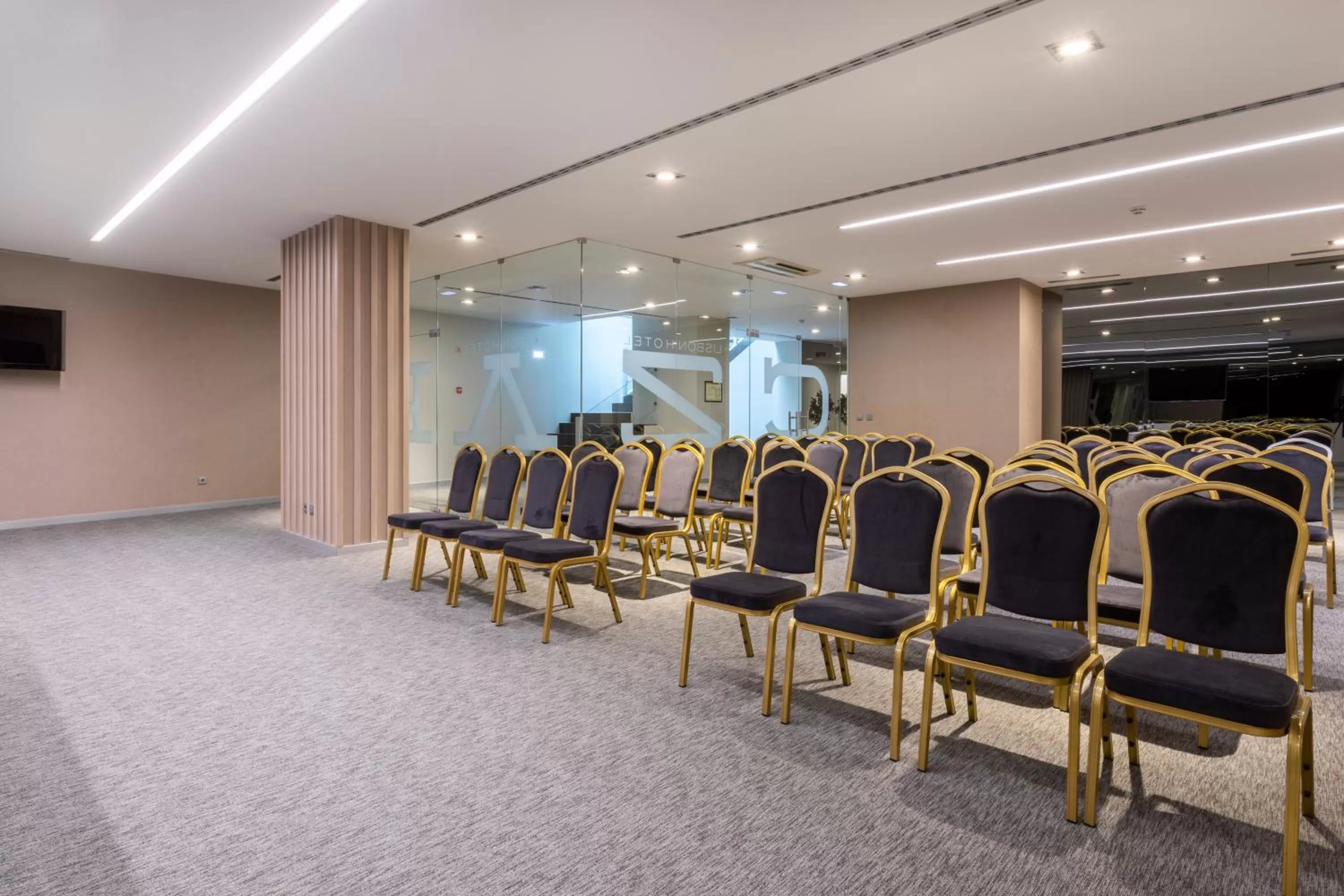 Banquet/Function facilities in Czar Lisbon Hotel