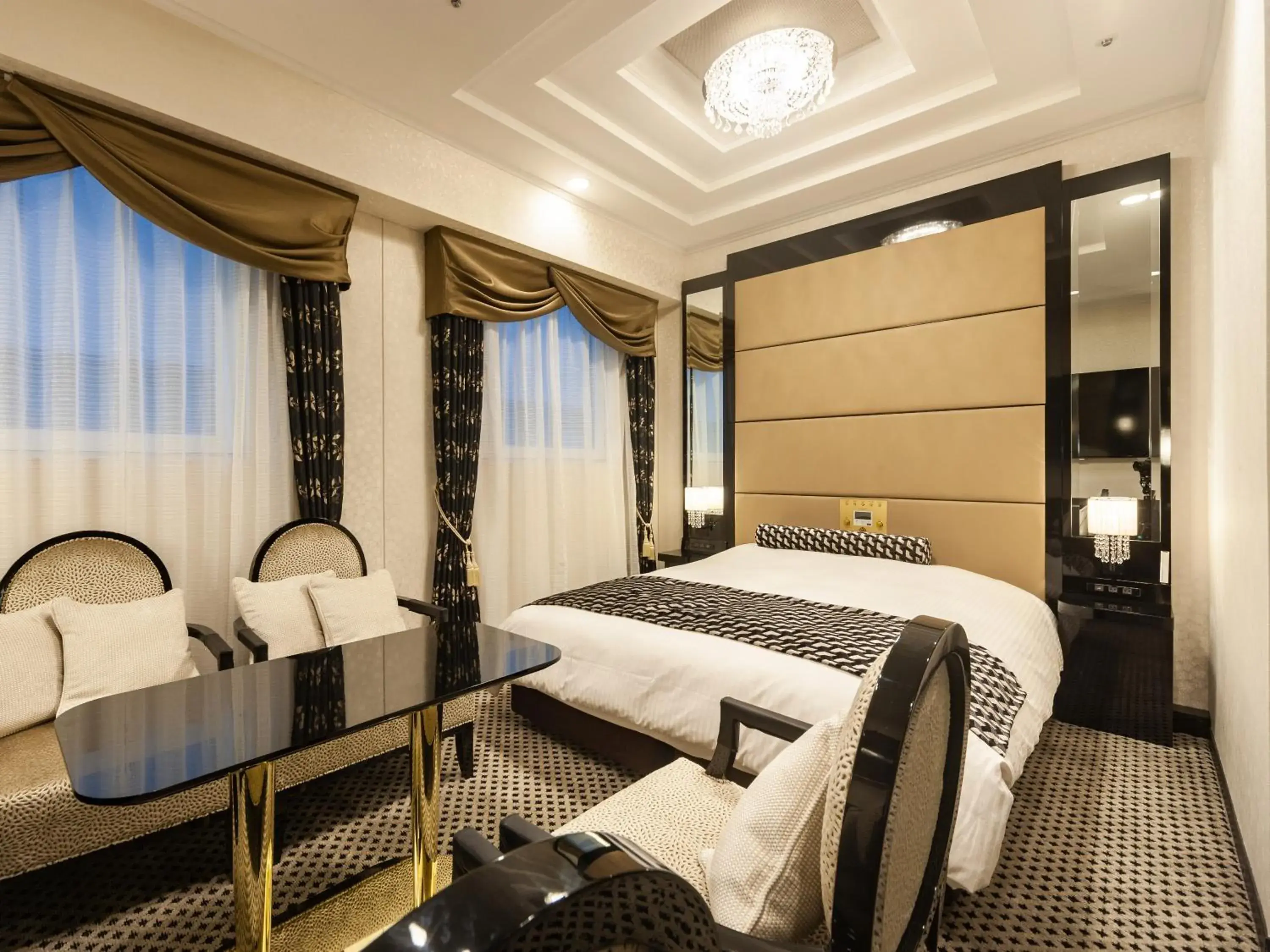 Photo of the whole room, Bed in APA Hotel PRIDE Akasaka Kokkaigijidomae Photo of the whole room, Bed in APA Hotel PRIDE Akasaka Kokkaigijidomae