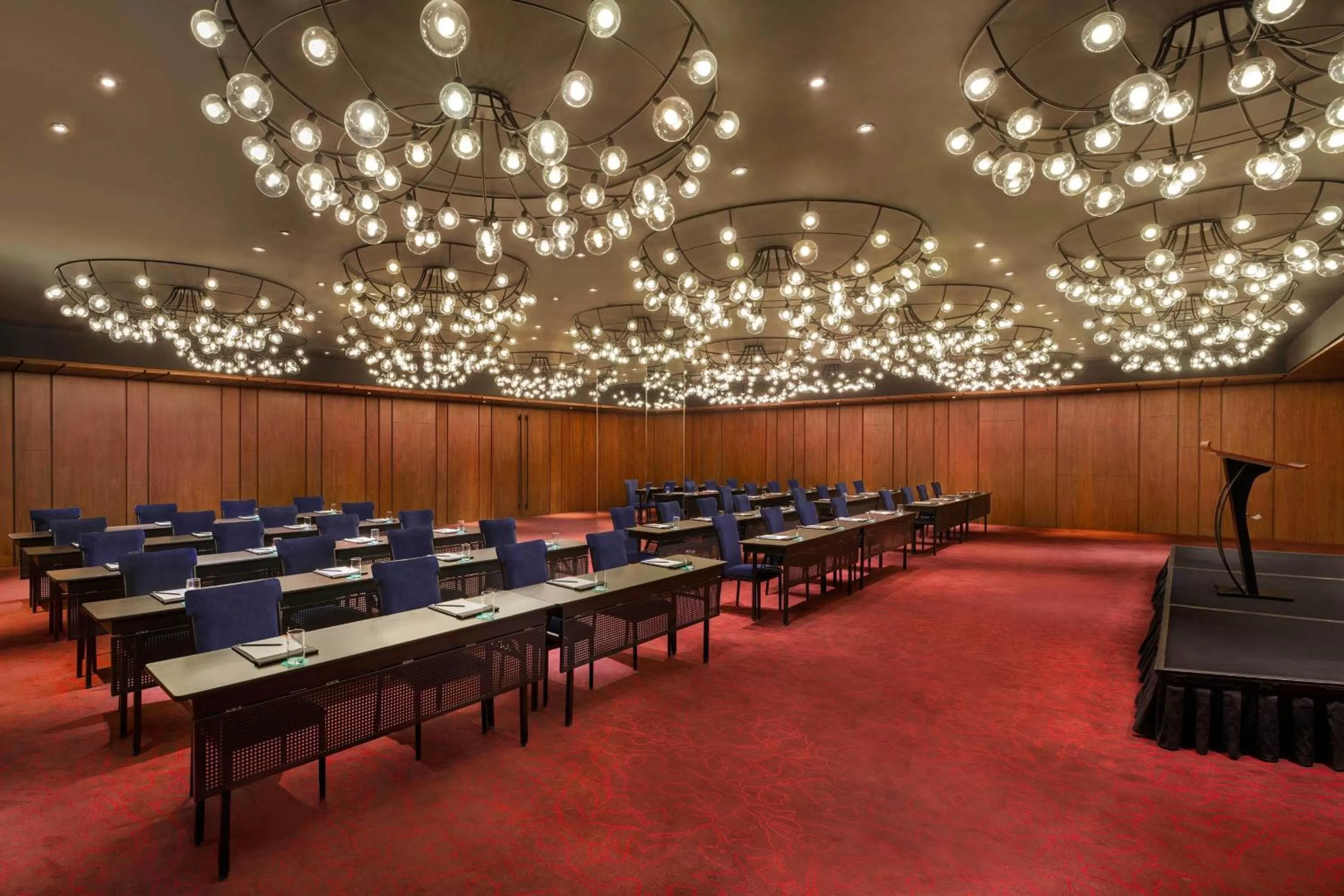 Meeting/conference room in Le Meridien Zhengzhou