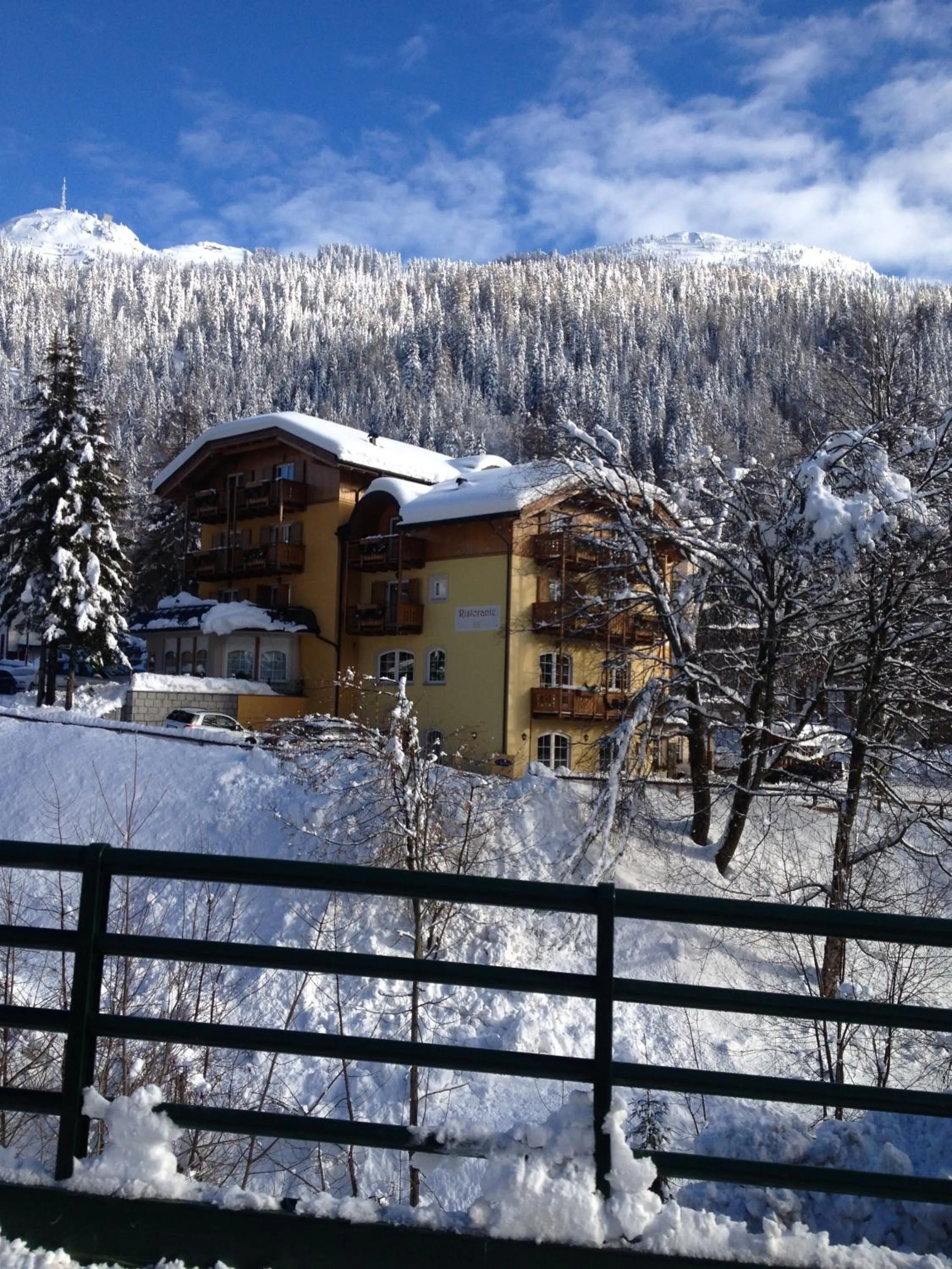 Facade/entrance in Hotel Chalet all'Imperatore