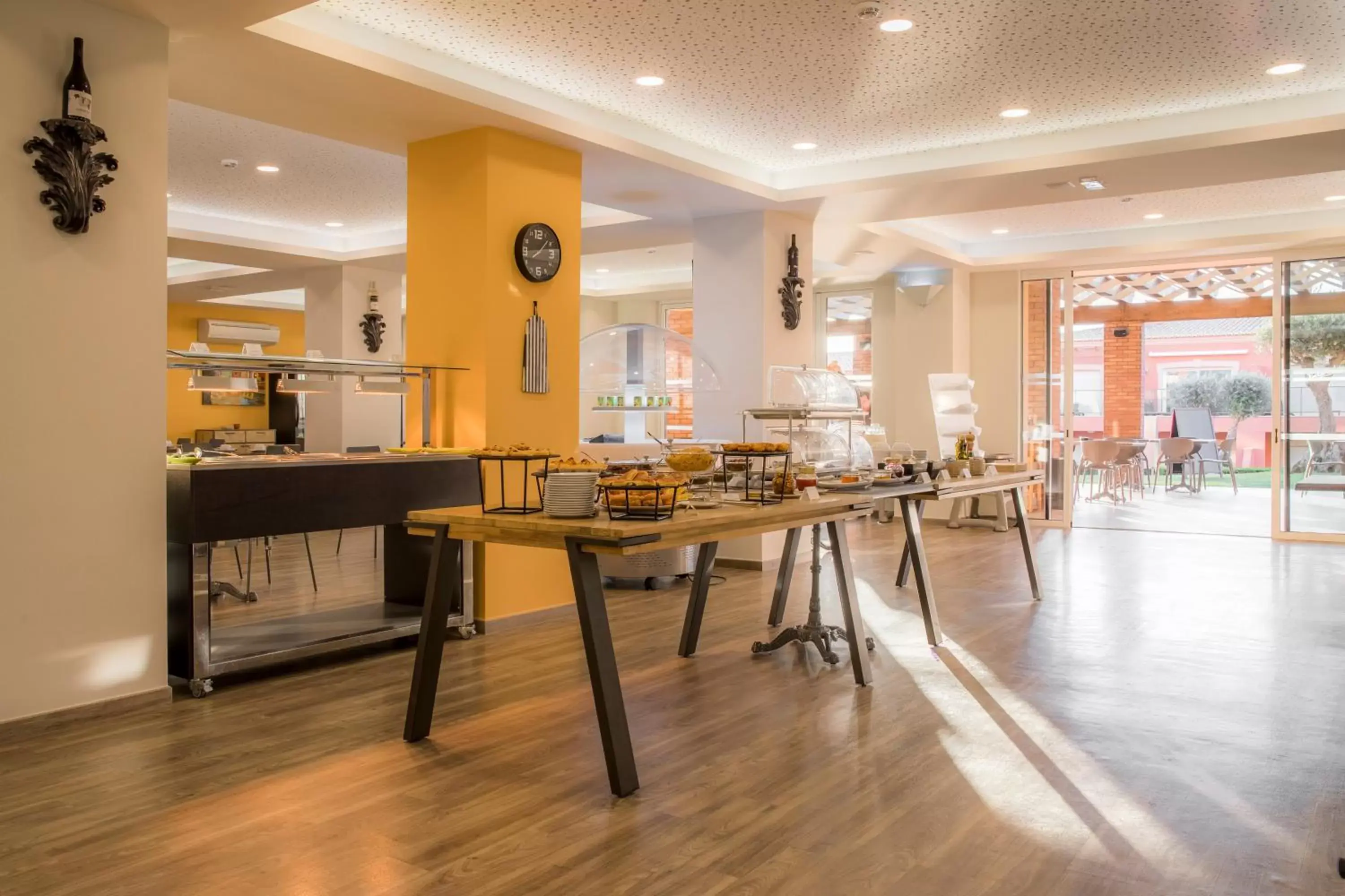 Restaurant/places to eat in Boavista Golf & Spa - Bela Colina Holidays Restaurant/places to eat in Boavista Golf & Spa - Bela Colina Holidays