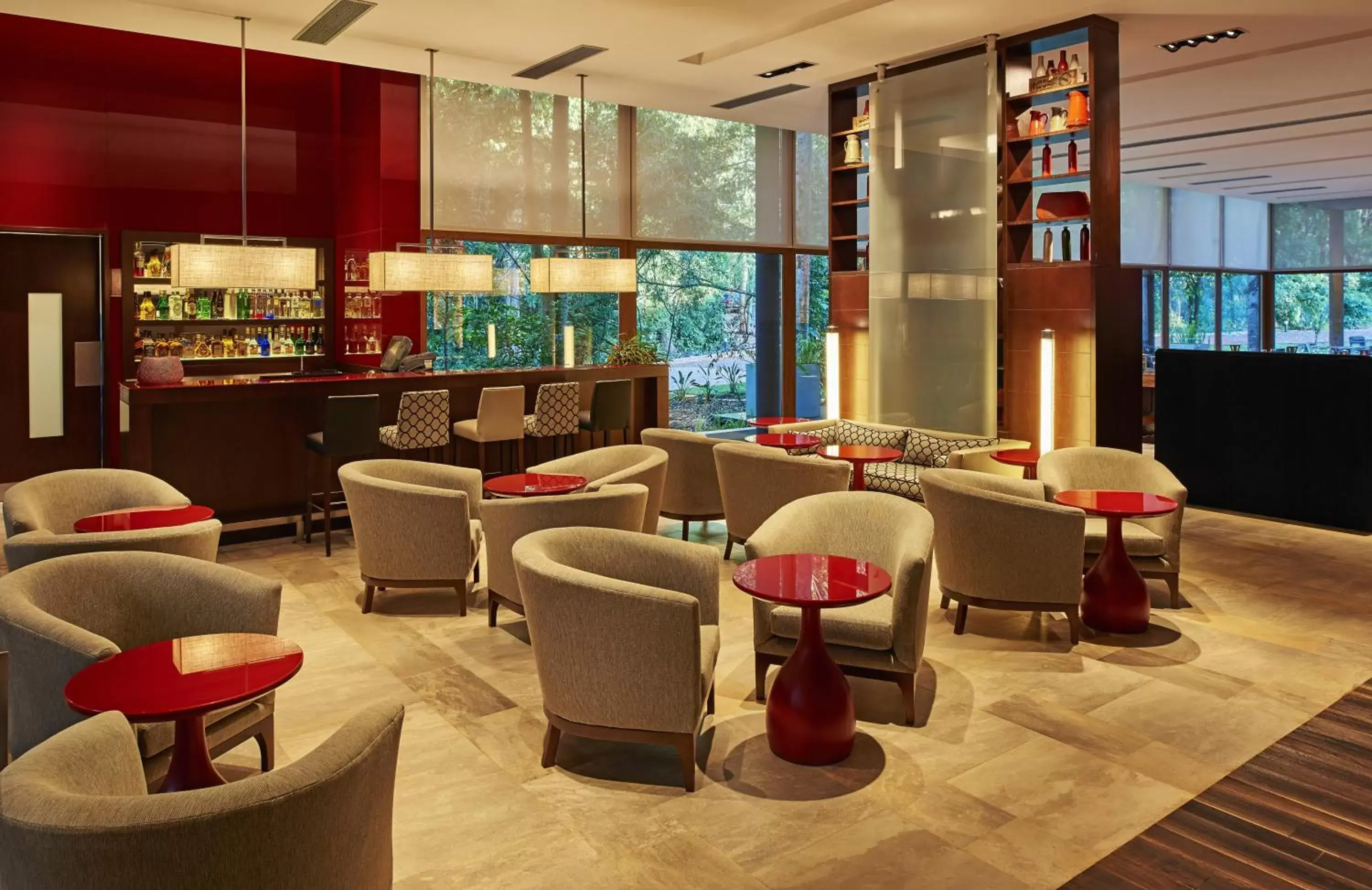 Lobby or reception, Lounge/Bar in Mercure Iguazu Hotel Iru