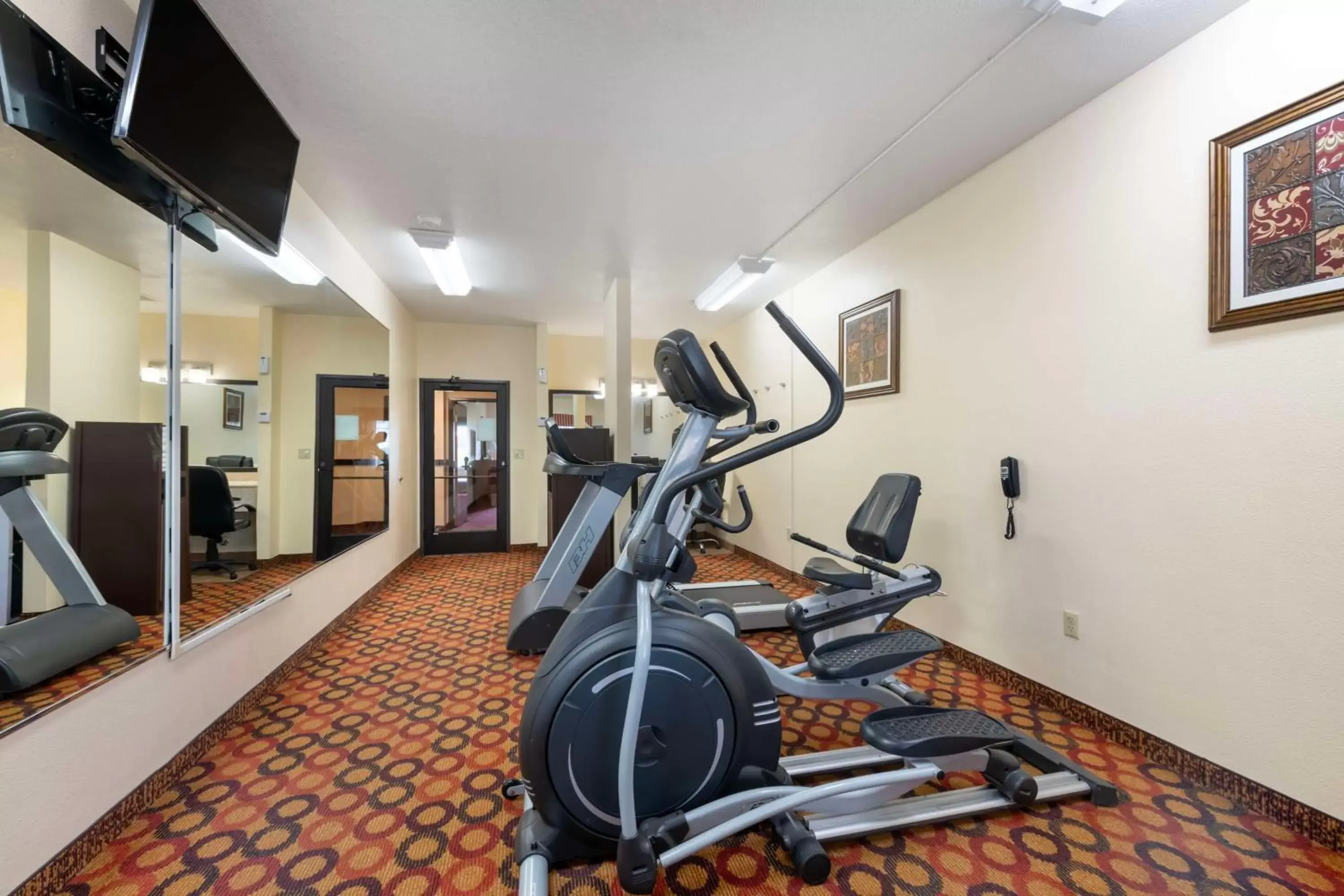 Fitness centre/facilities, Fitness Center/Facilities in Best Western Laramie Inn & Suites