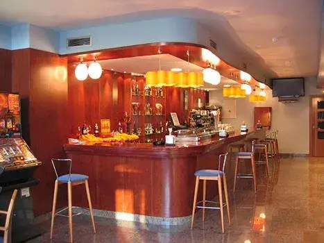 Lounge or bar, Lounge/Bar in Hotel Doña Urraca