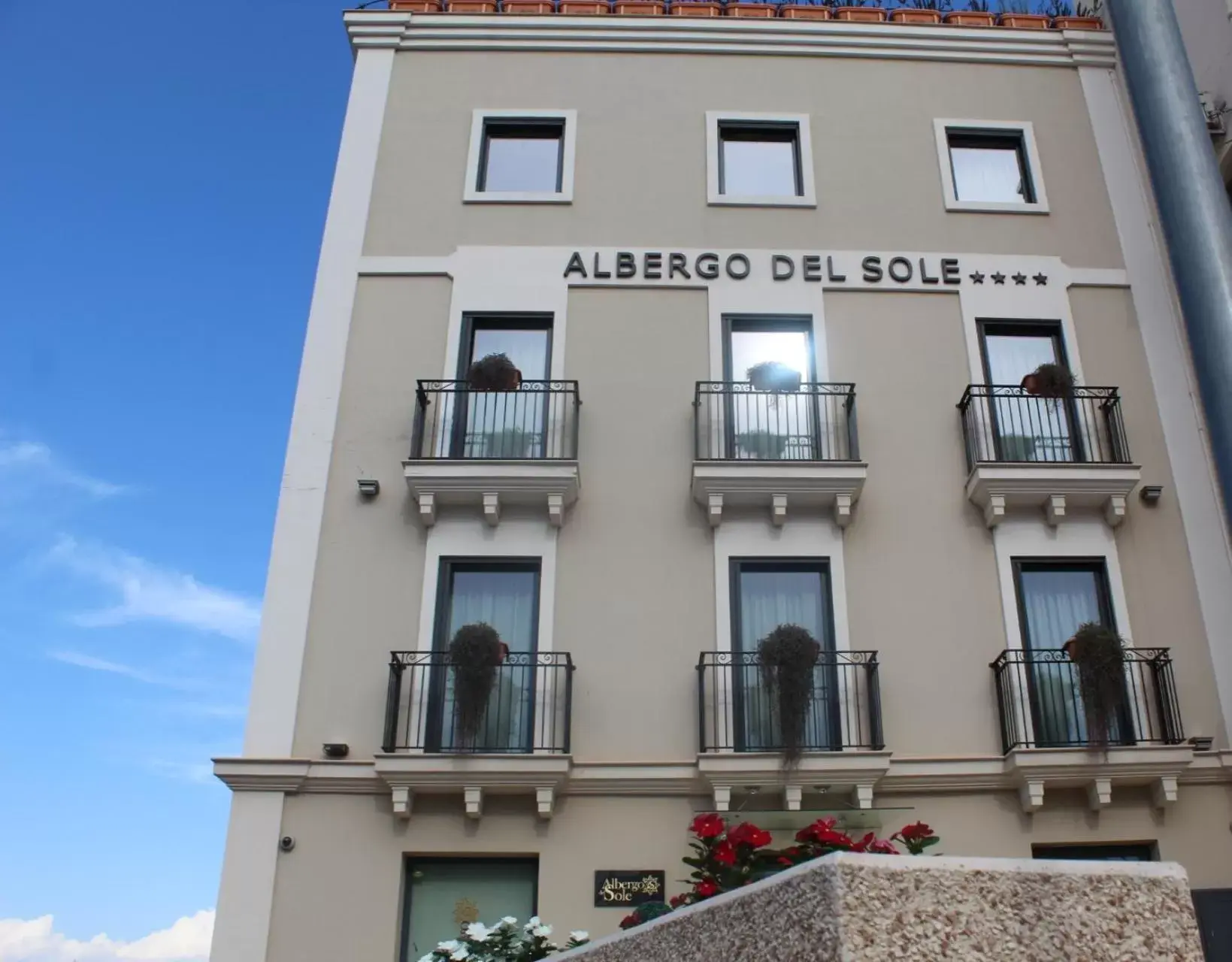 Property Building in Albergo Del Sole