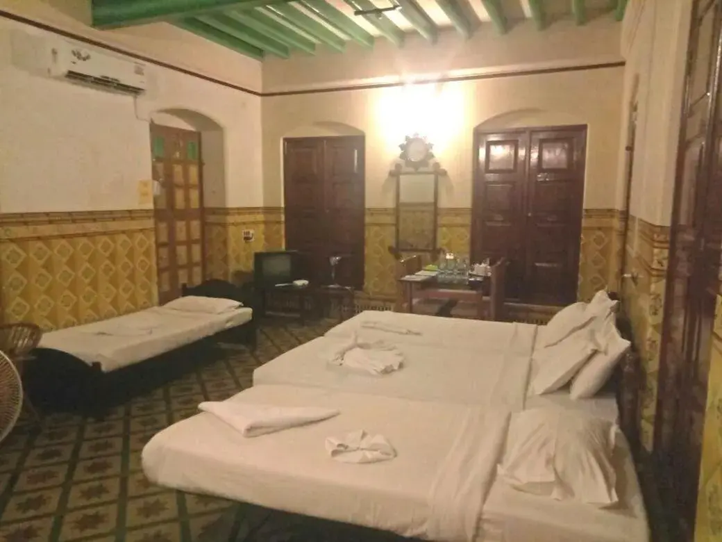 Bed in Chettinadu Mansion – An Authentic Heritage Palace