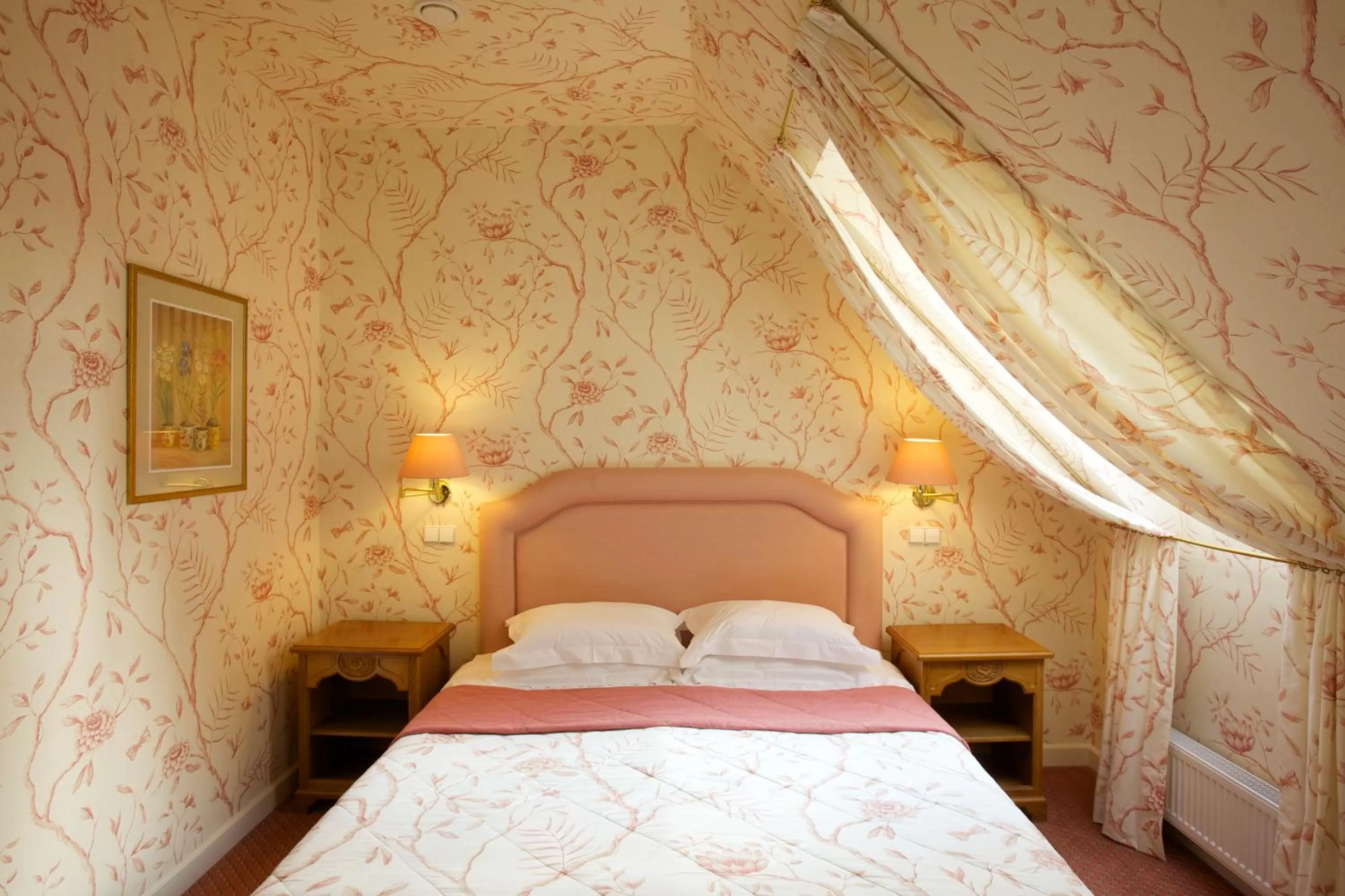 Bed in NARUTIS Hotel - Small Luxury Hotels of The World