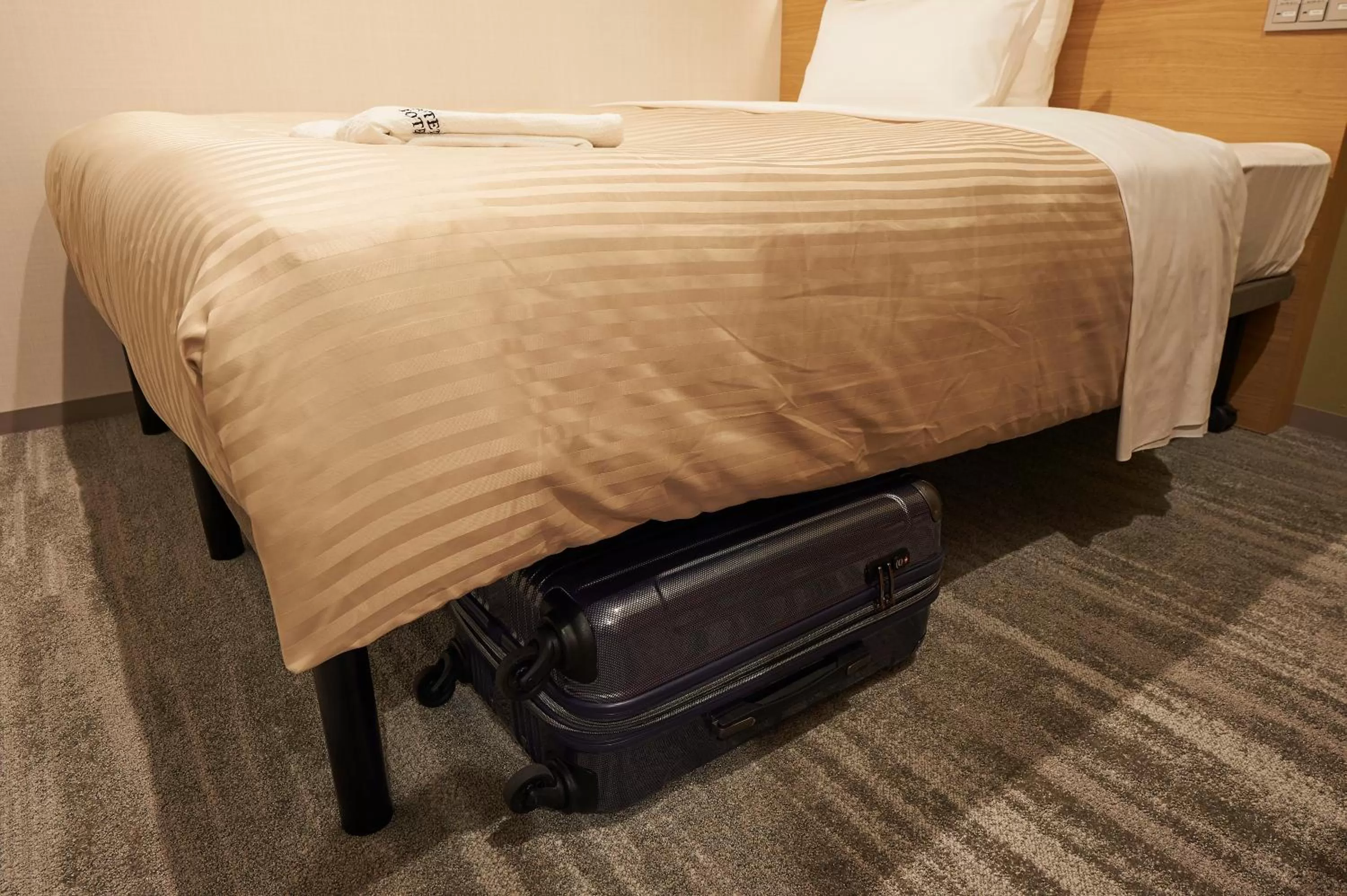 Bed in Sotetsu Fresa Inn Tokyo Tamachi