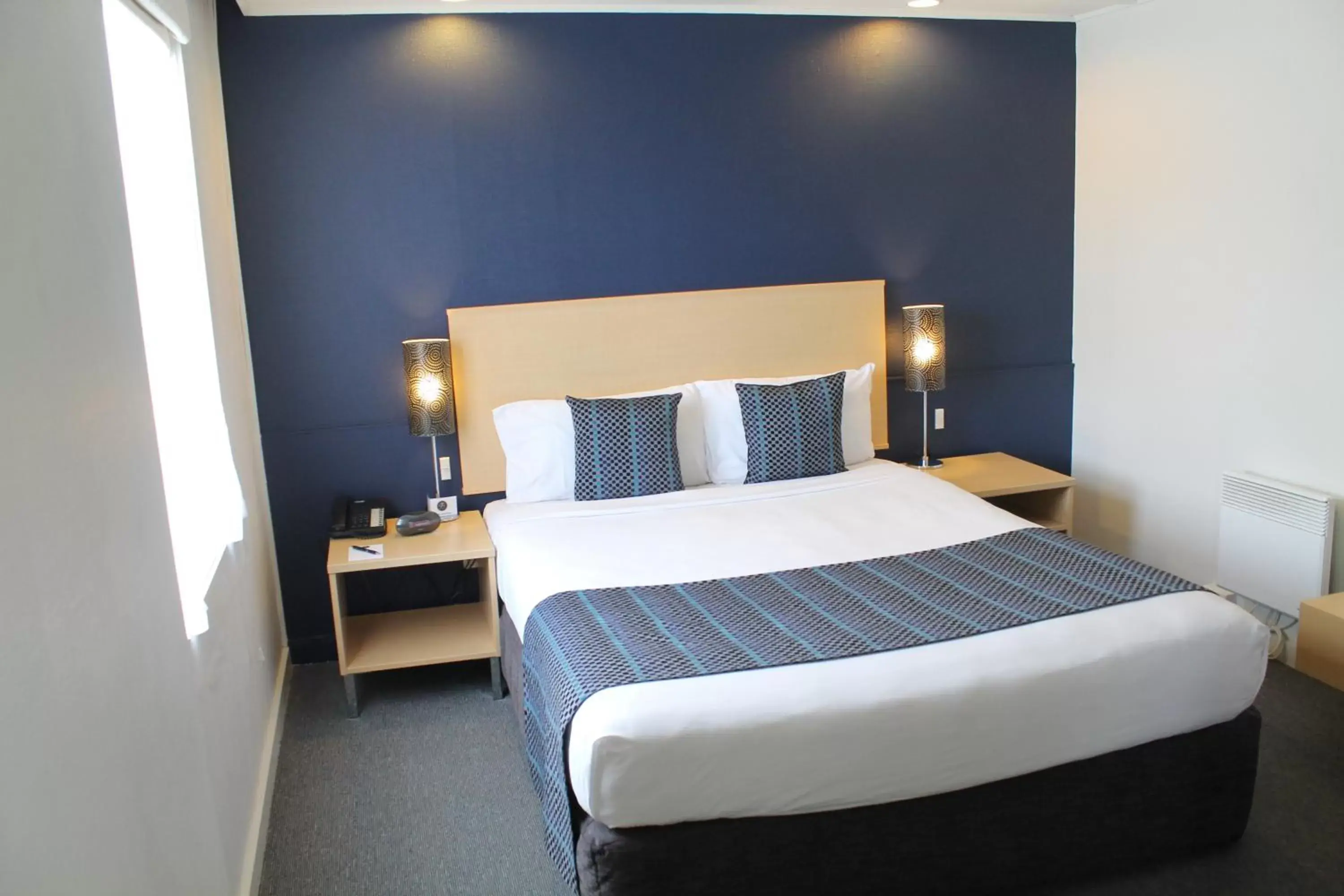 Bedroom, Room Photo in Willis Wellington Hotel