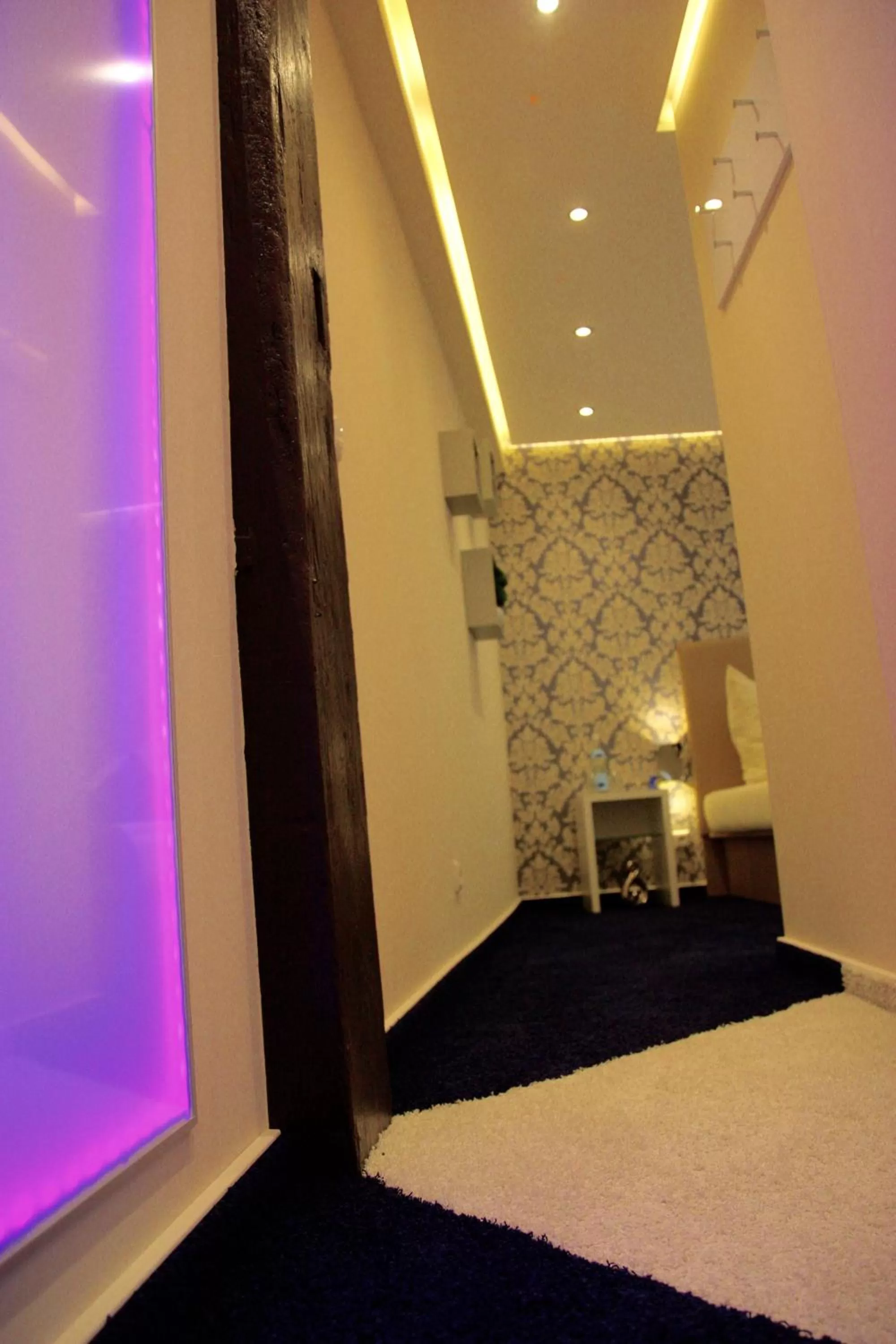 Photo of the whole room, Bed in Hotel am Schloss