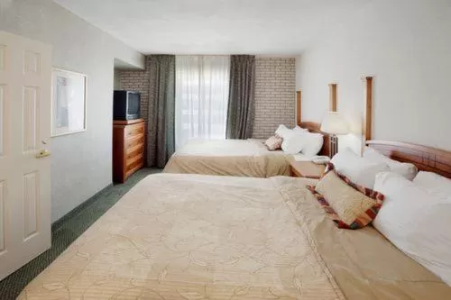 Bed in Staybridge Suites San Antonio Airport by IHG