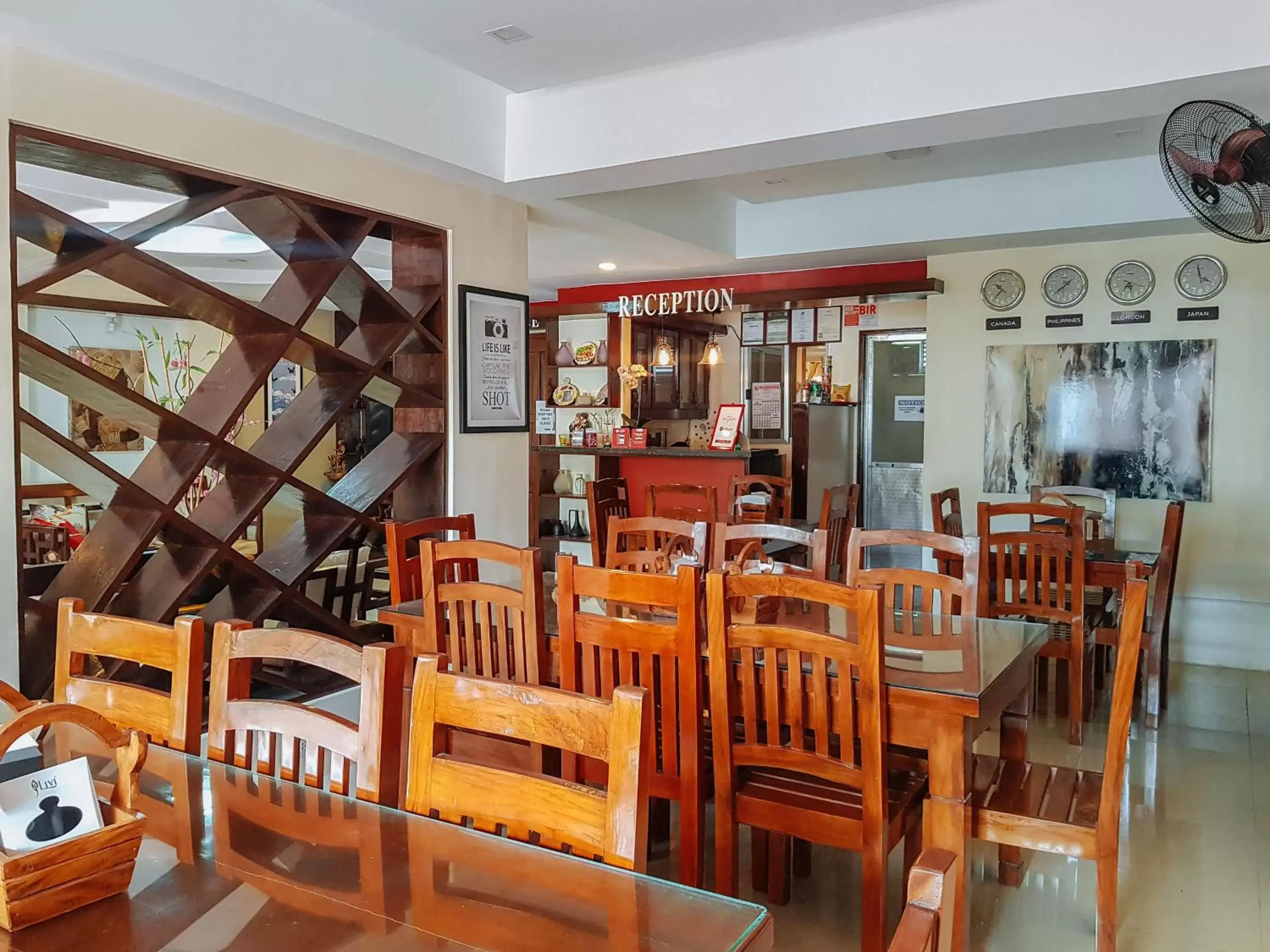 Property building, Restaurant/Places to Eat in RedDoorz @ Caimito Drive Dampas