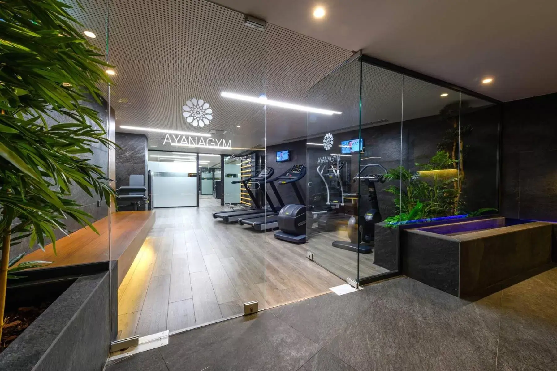 Fitness centre/facilities in Ajax Hotel