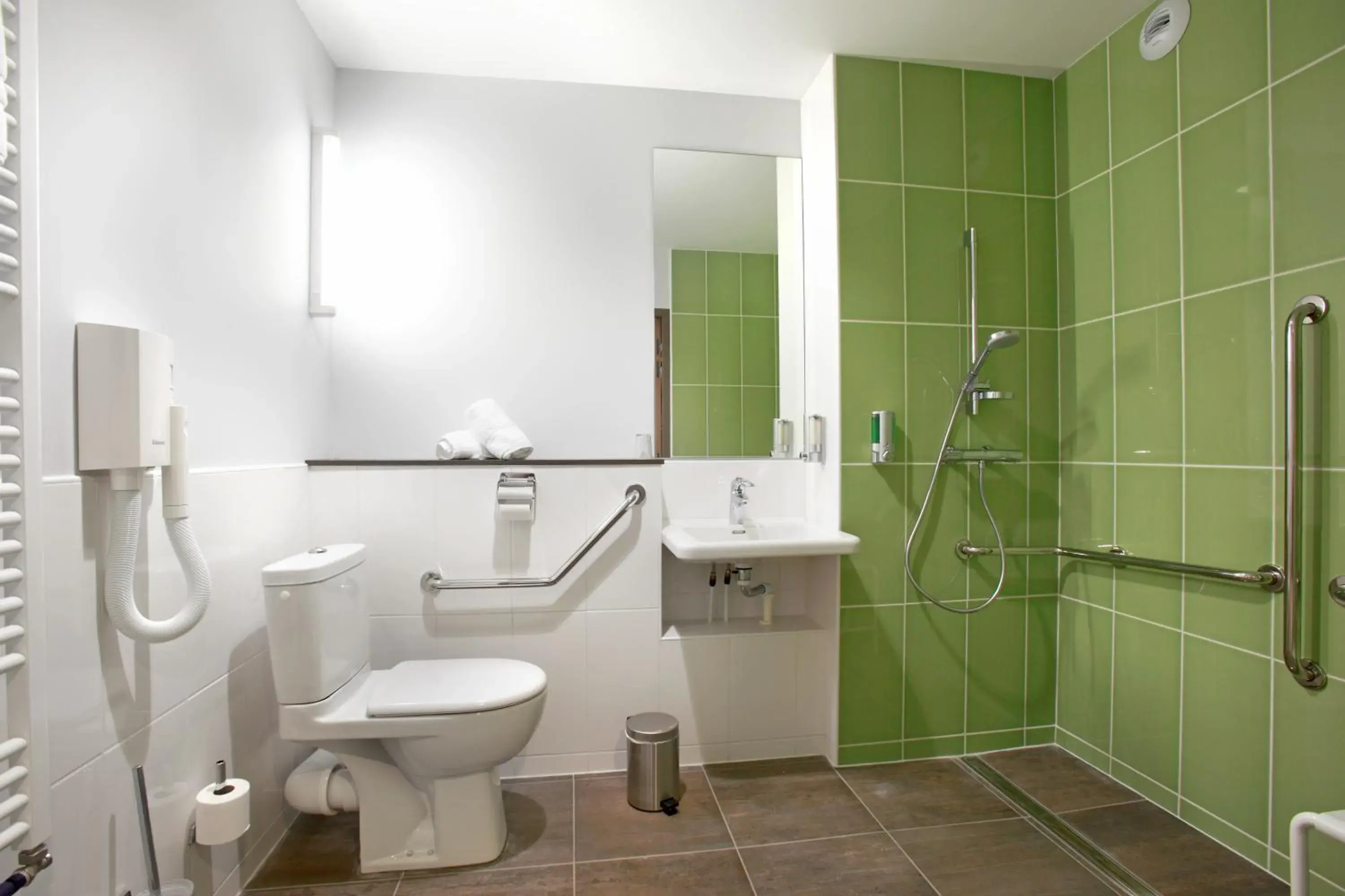 Toilet, Bathroom in The Originals City, L'Haut' Aile, Coquelles-Calais Tunnel s/Manche L'HAUTAILE