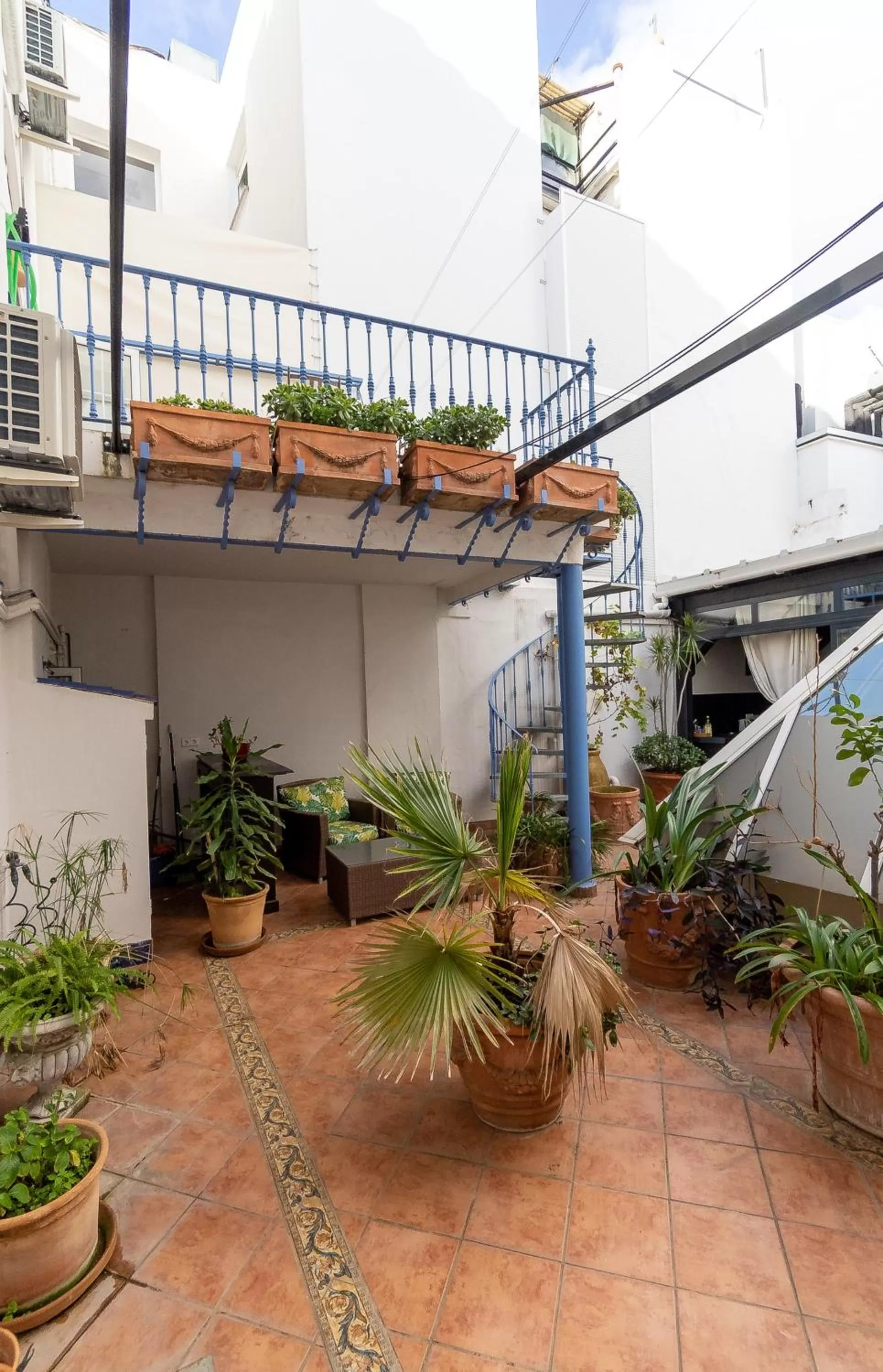Patio in SUAY APARTMENTS