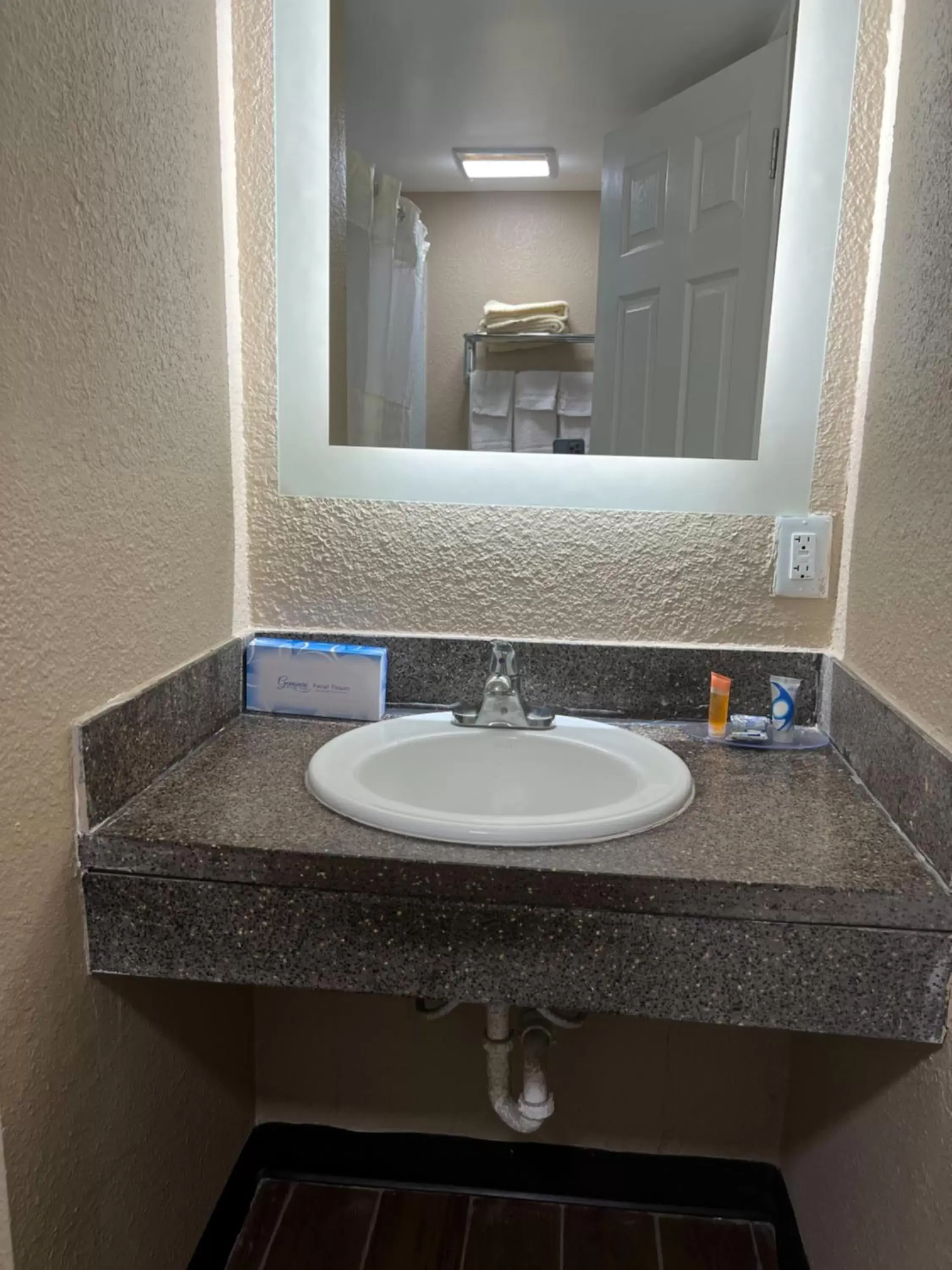 Bathroom in Super 8 by Wyndham Newport News