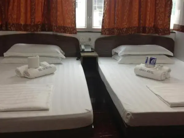 Bed in Woodstock Hostel