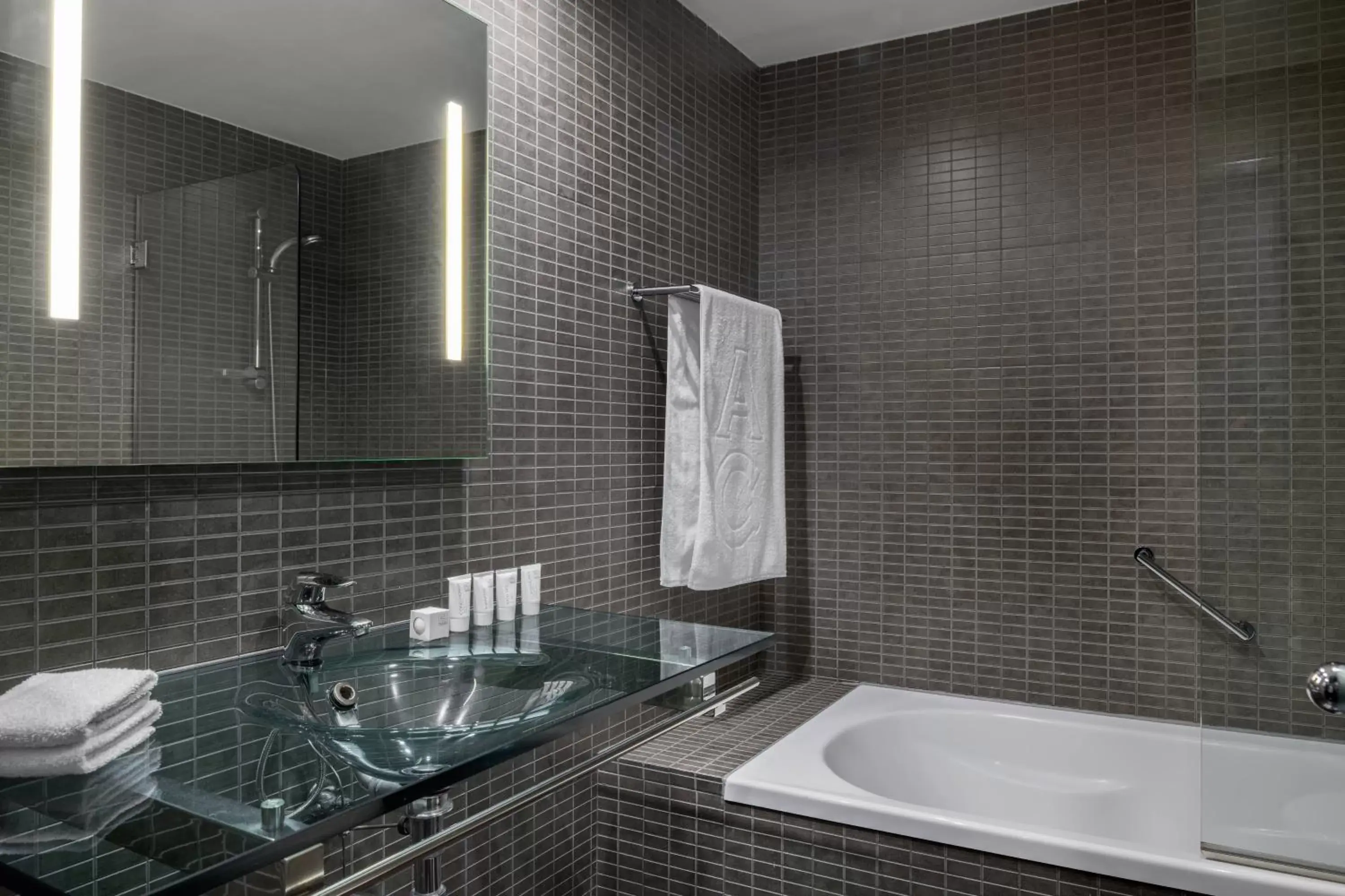 Bathroom in AC Hotel Porto by Marriott