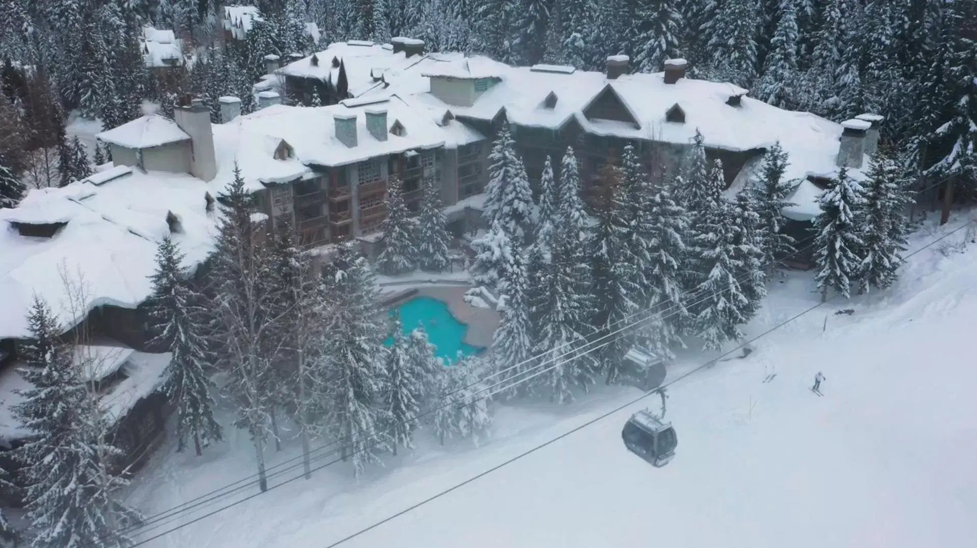 Winter in Blackcomb Springs Suites by CLIQUE