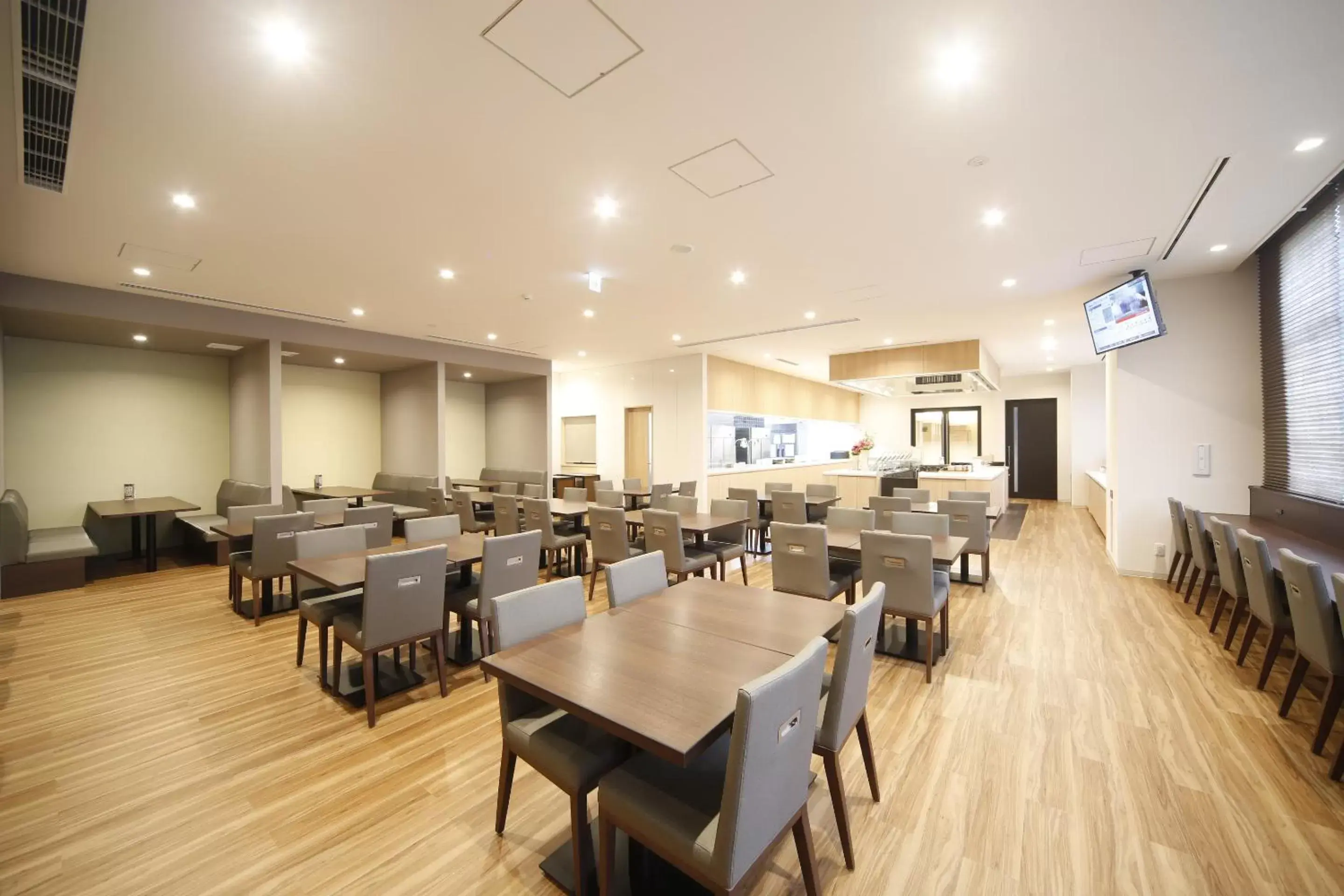 Restaurant/Places to Eat in Dormy Inn Kofu Marunouchi