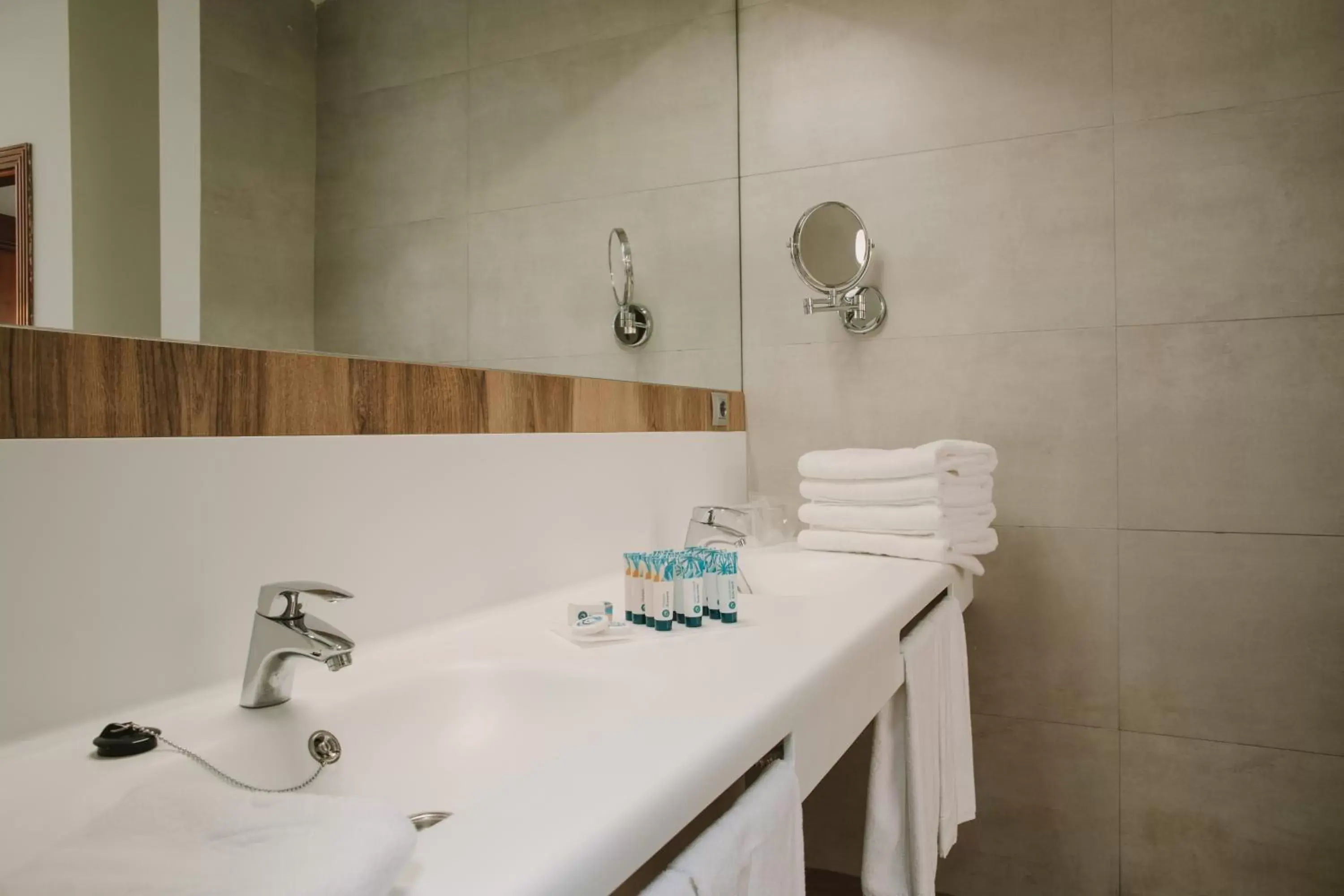 Bathroom in Suites & Villas by Dunas