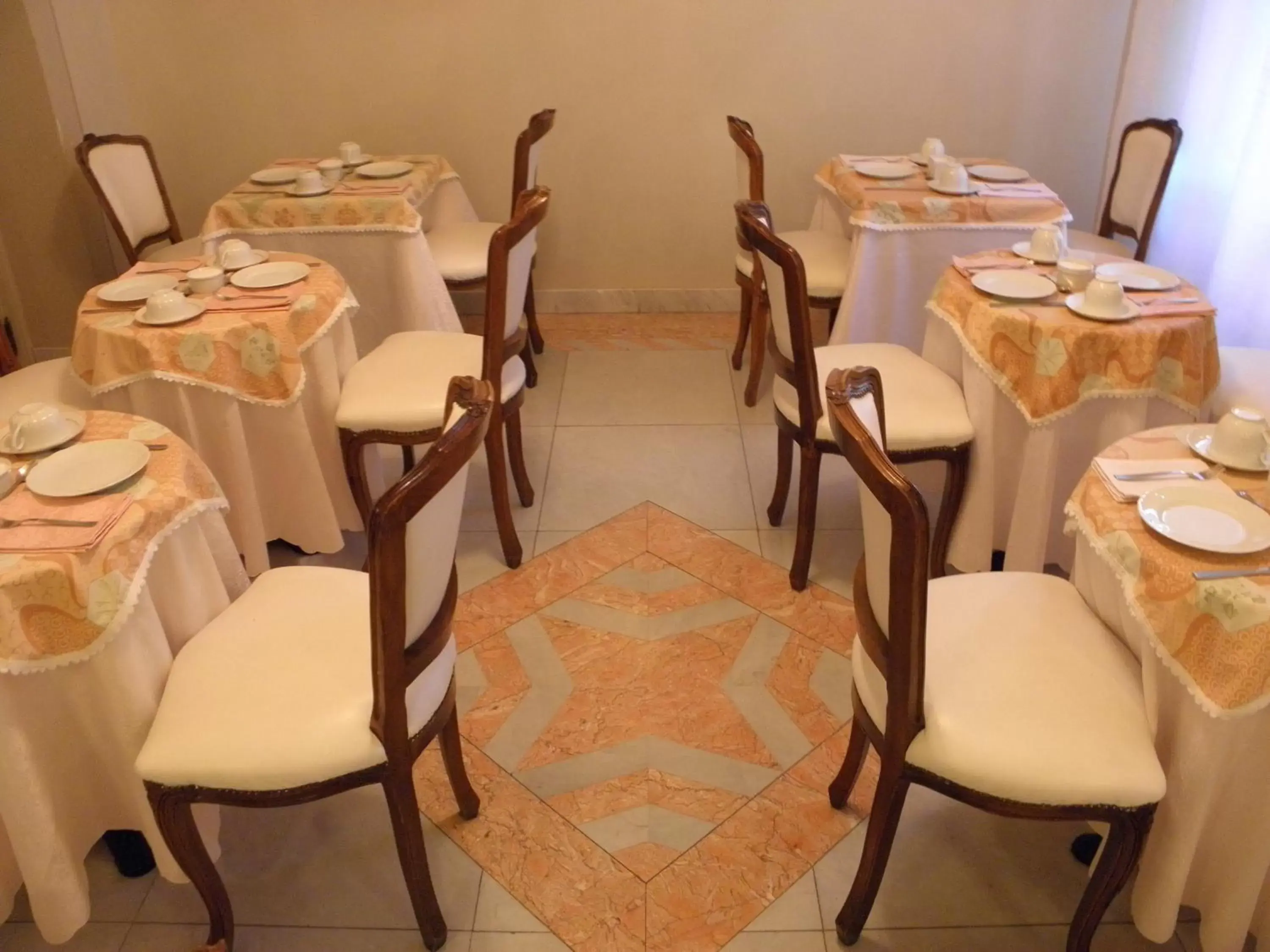 Restaurant/Places to Eat in Residenza Al Corso