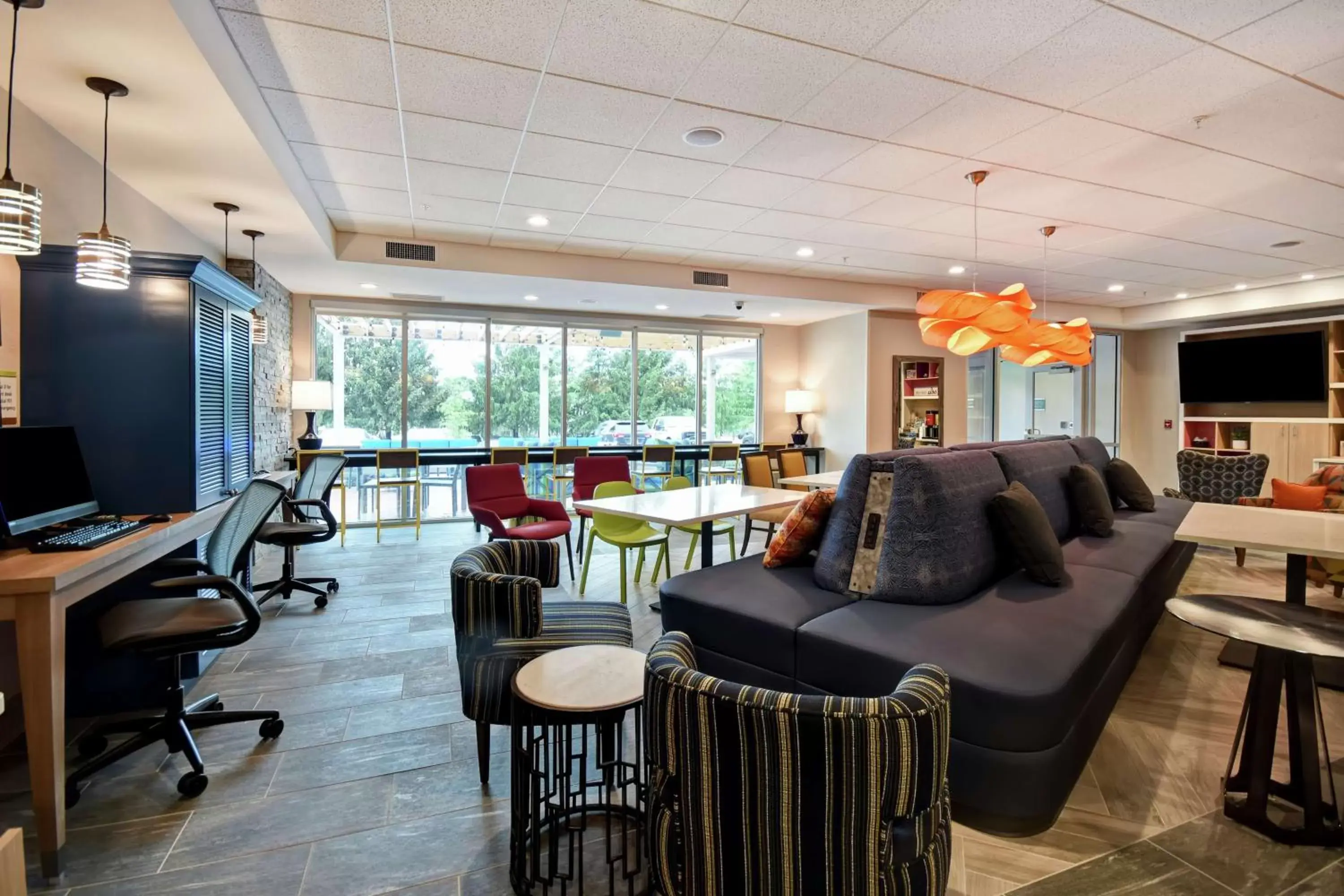 Lobby or reception in Home2 Suites By Hilton Georgetown