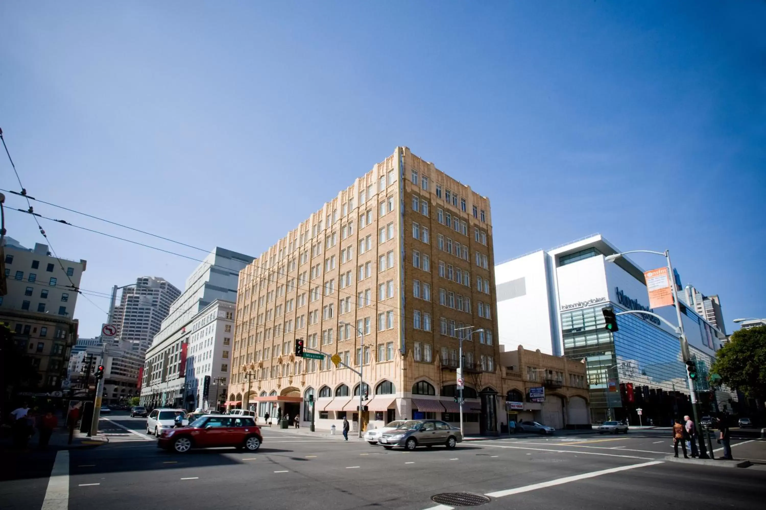 Facade/entrance in The Pickwick Hotel San Francisco