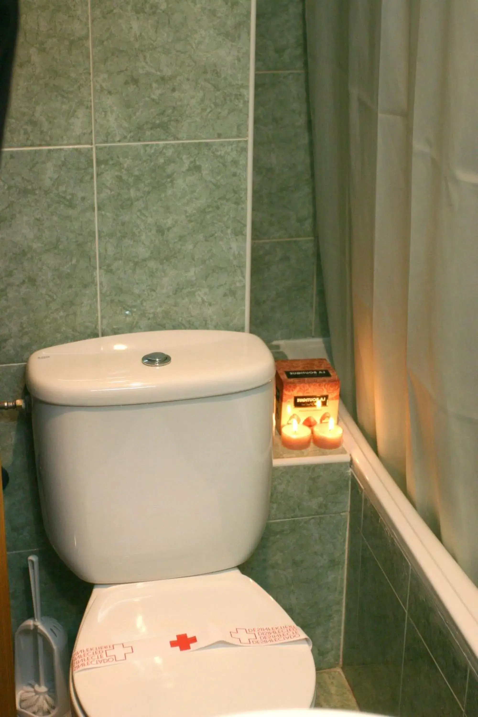 Bathroom in Hotel Cervantes