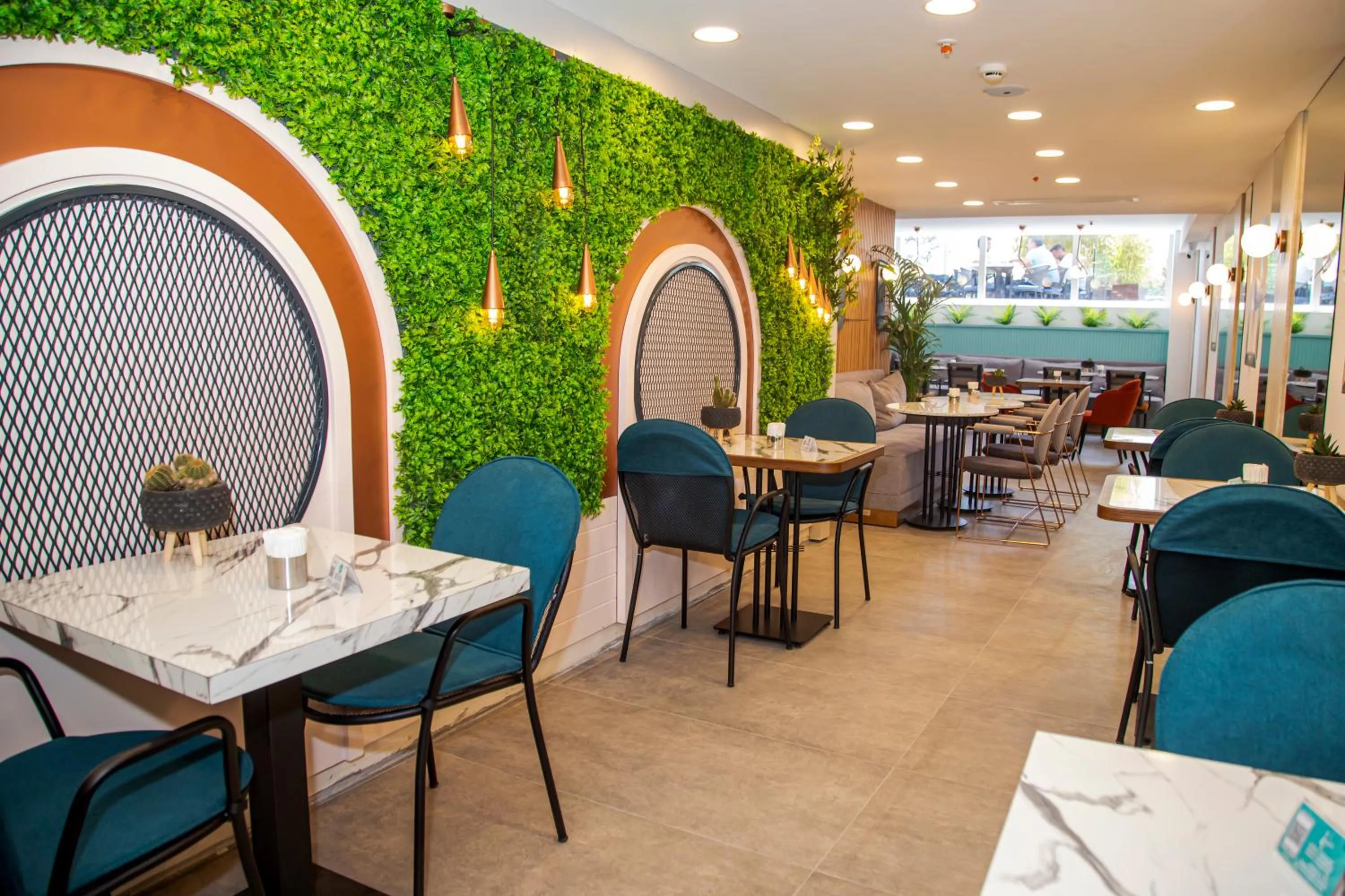 Restaurant/places to eat in Dosso Dossi Hotels Yenikapı