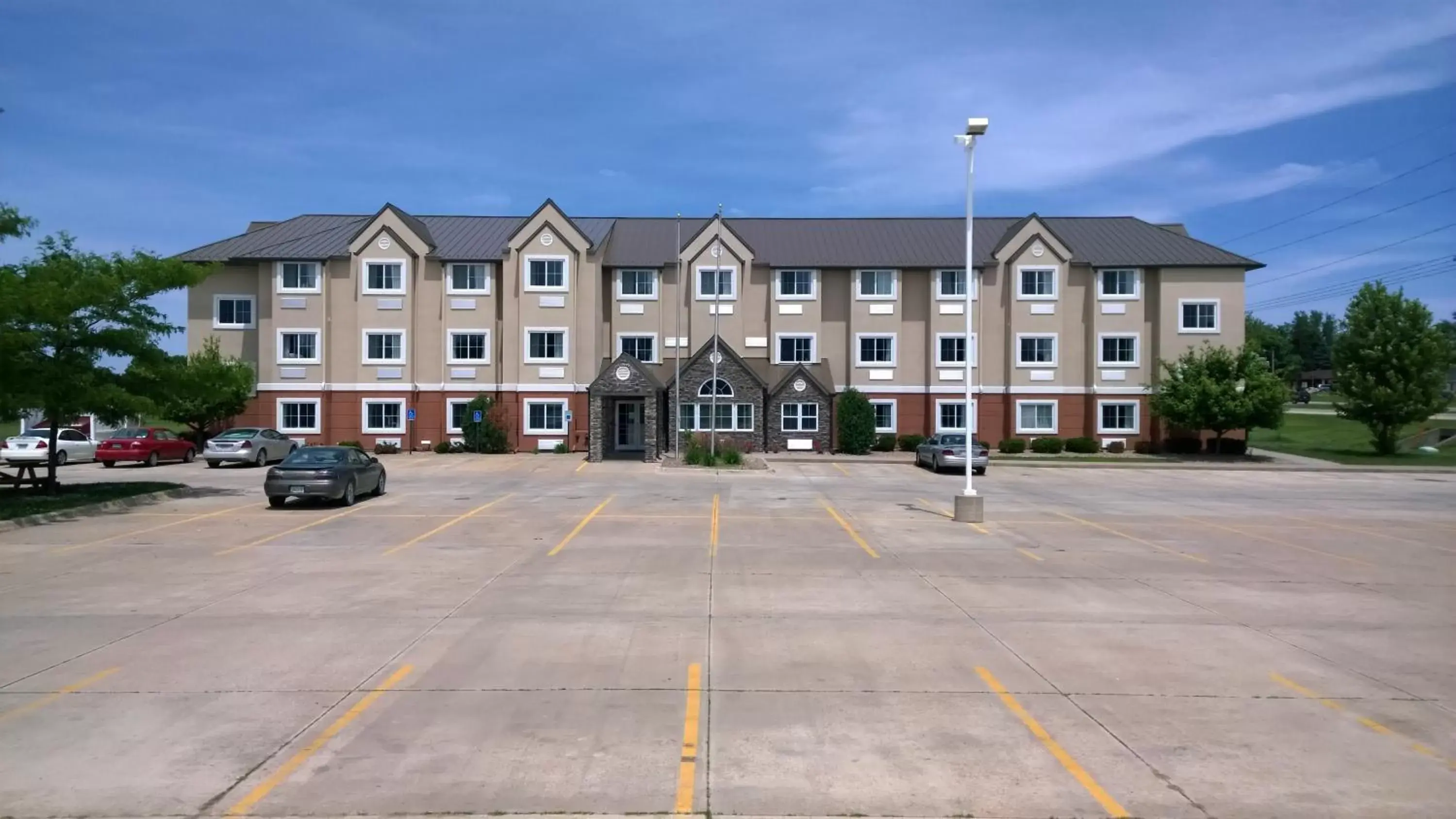 Nearby landmark, Property Building in Marion Inn