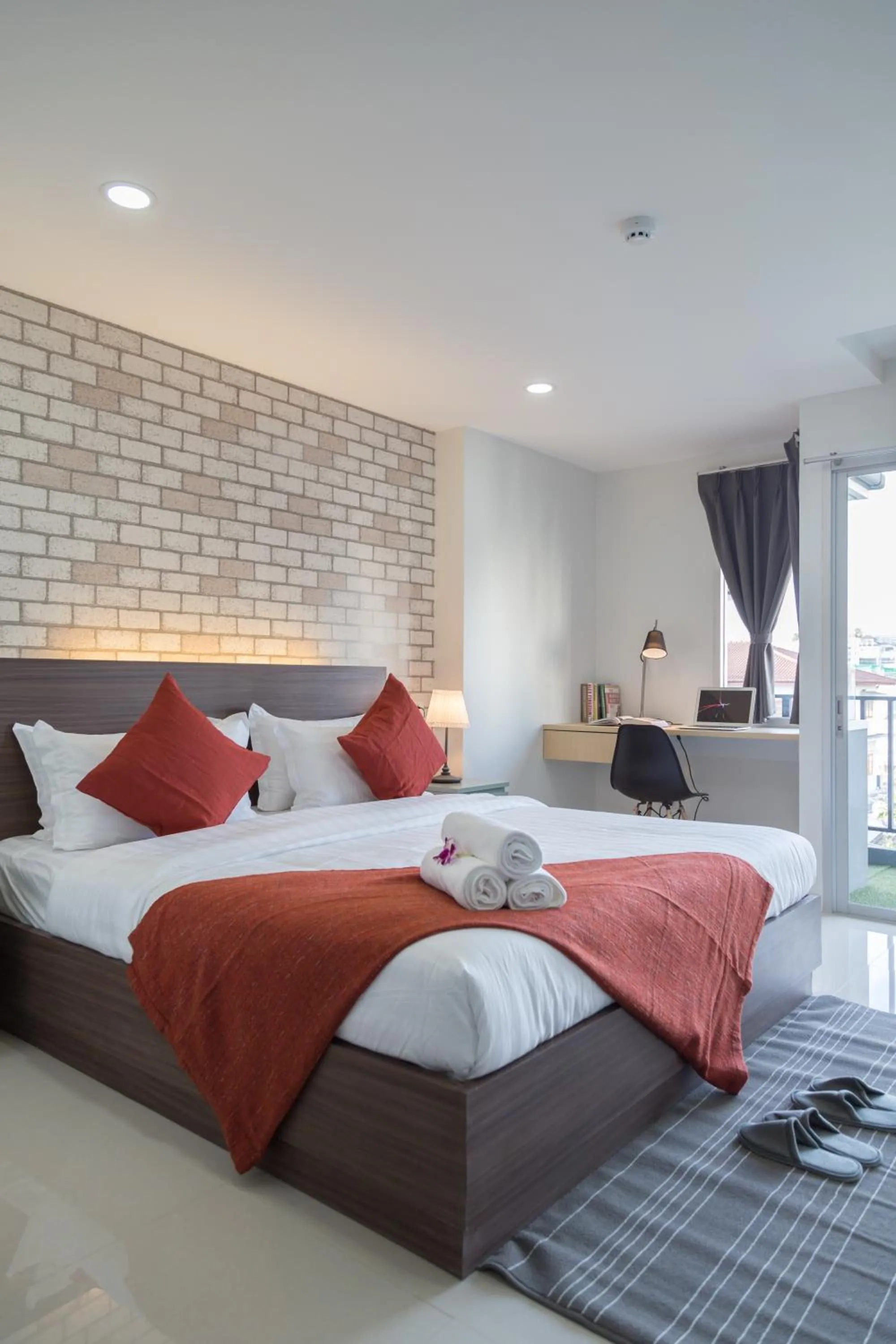 Bedroom, Bed in Q Space Residence