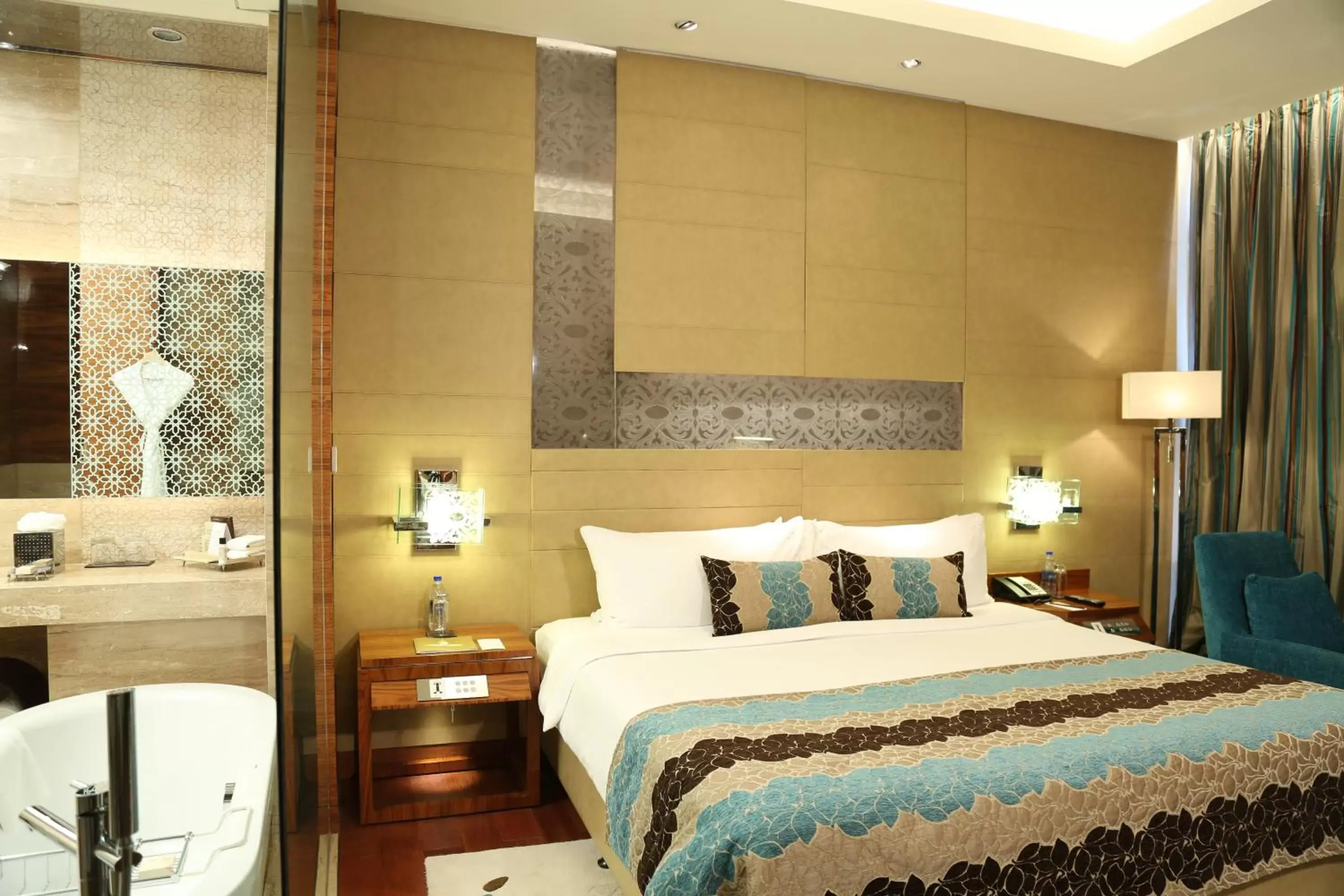 Bed in Taj City Centre Gurugram