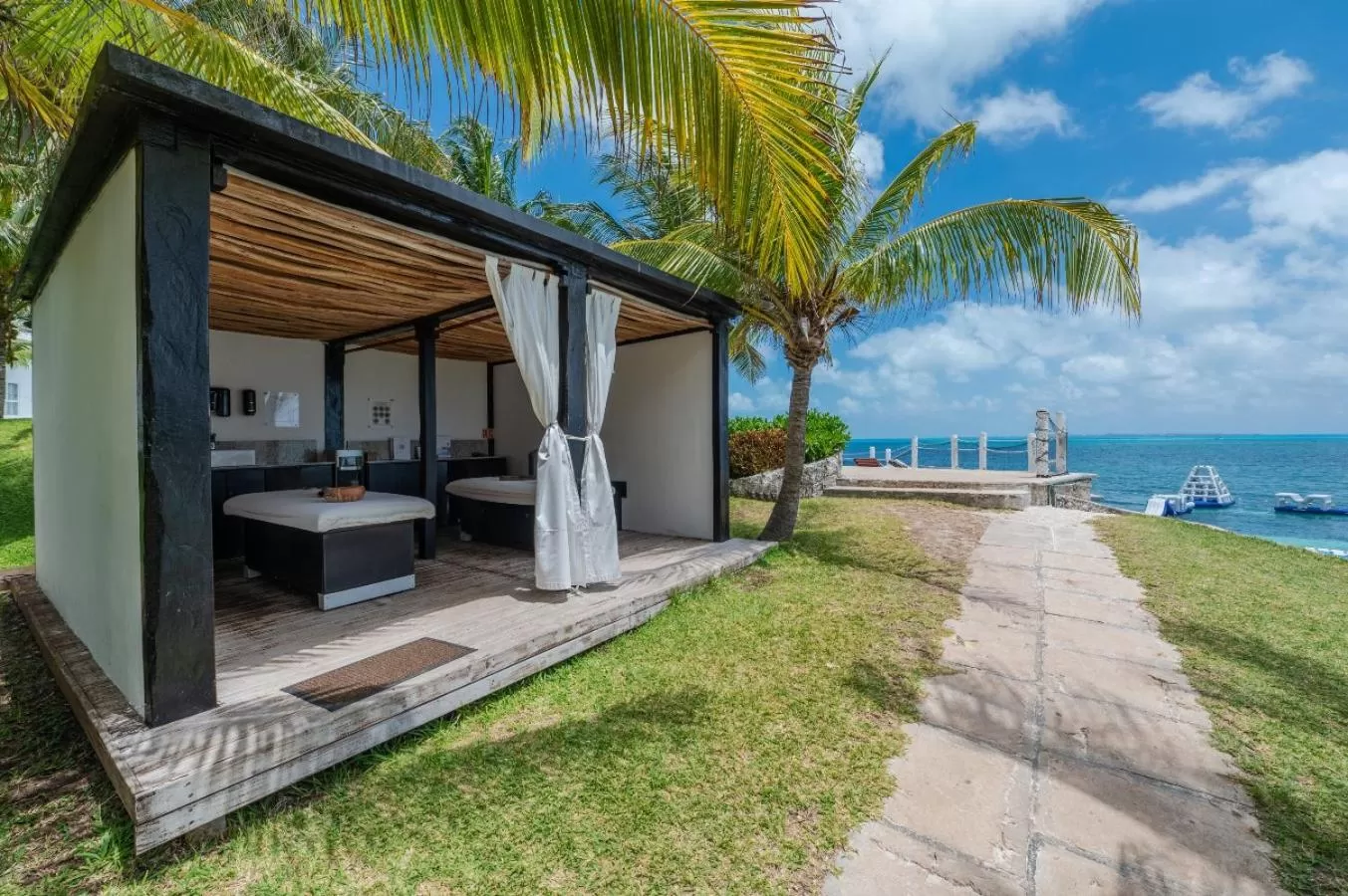 Natural landscape in Hotel Dos Playas Faranda Cancún