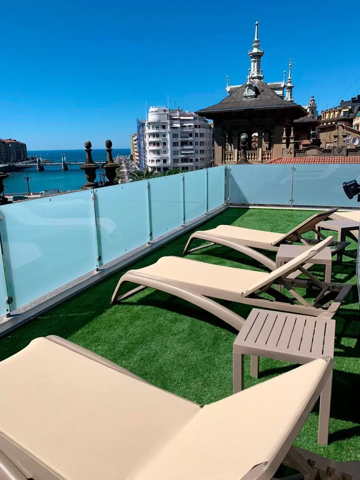 Balcony/Terrace, Swimming Pool in Abba San Sebastián Hotel