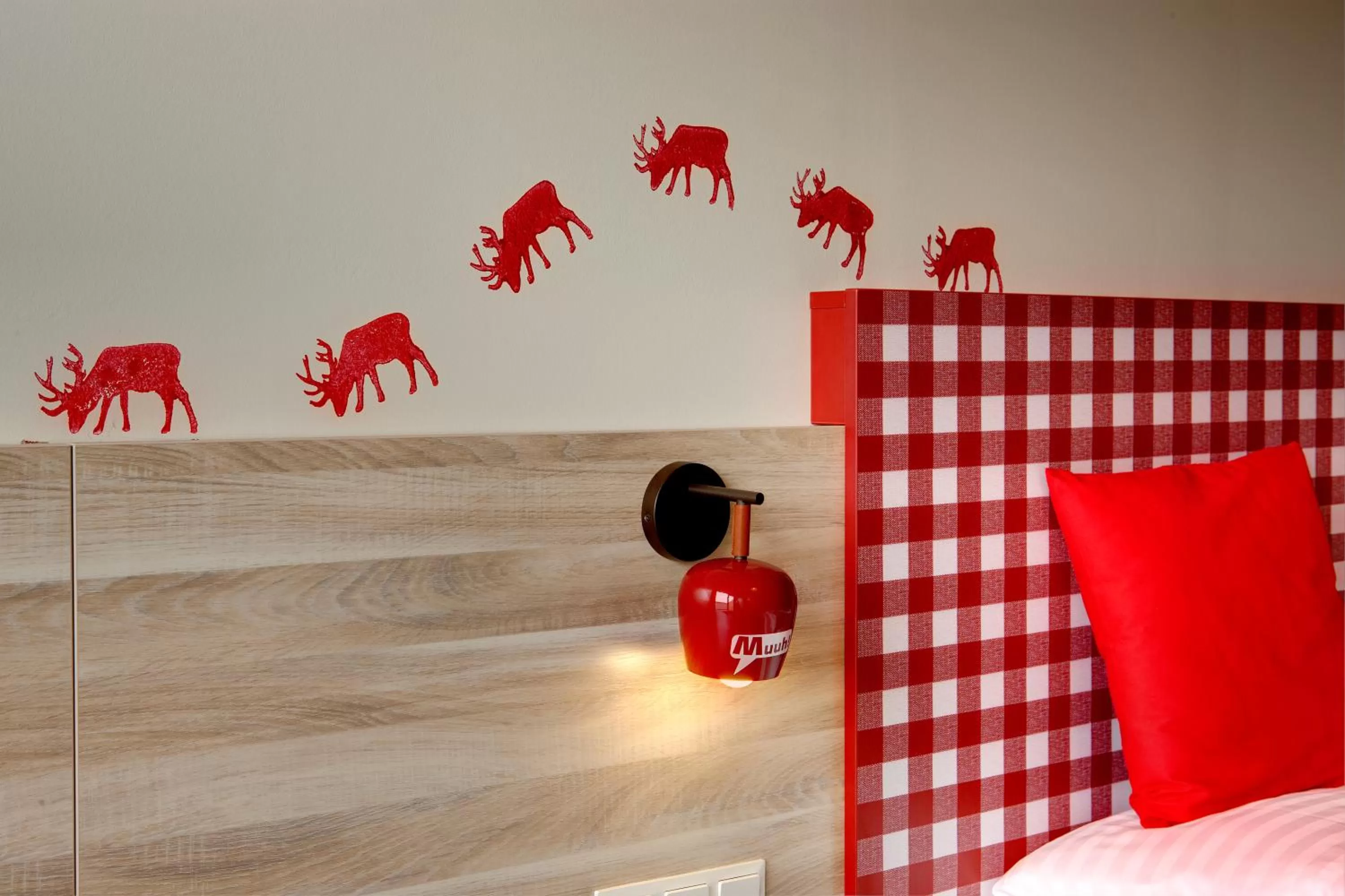 Decorative detail, Bed in MEININGER Hotel Salzburg City Center