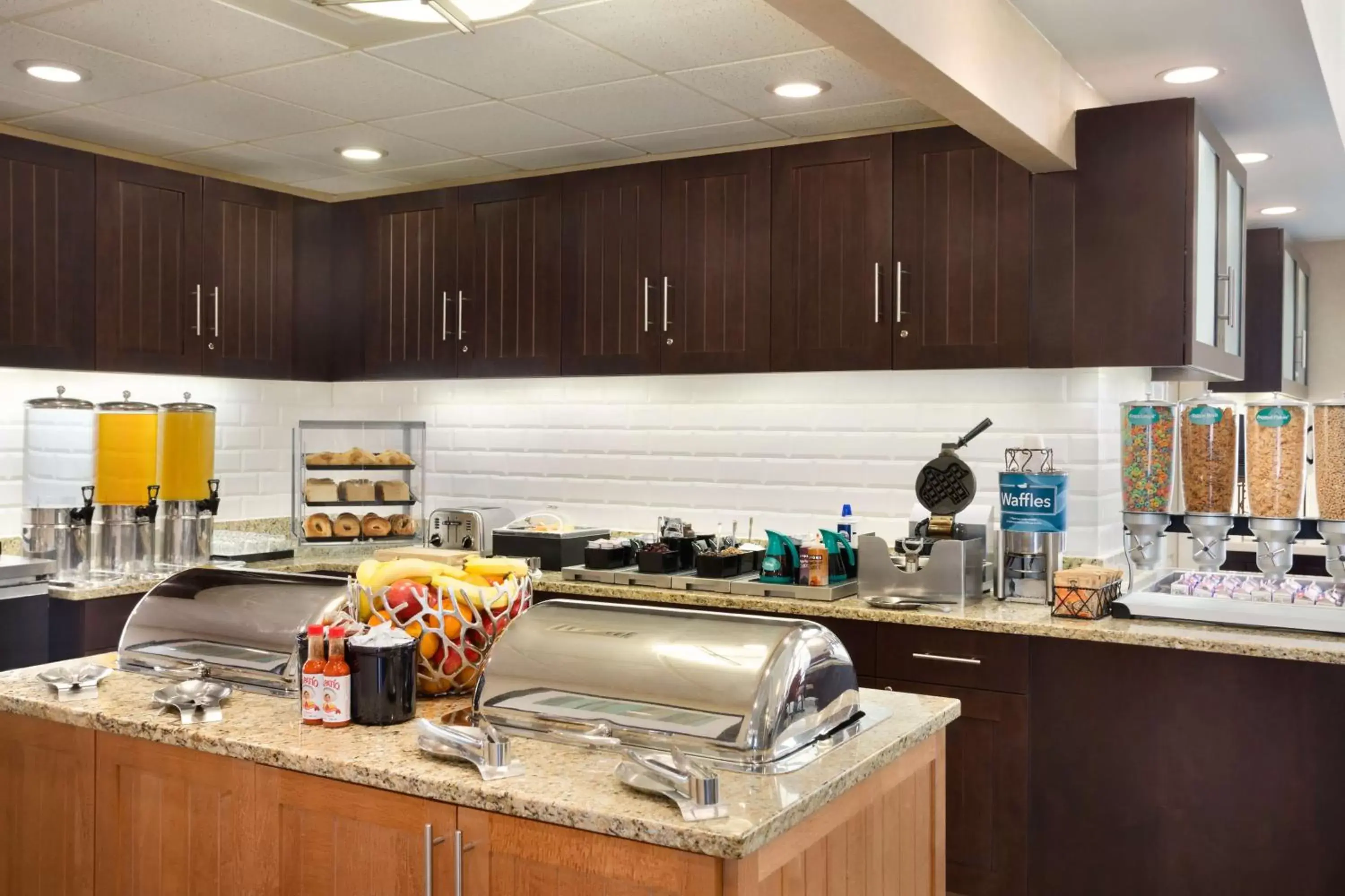 Breakfast, Kitchen/Kitchenette in Homewood Suites by Hilton Houston-Willowbrook Mall