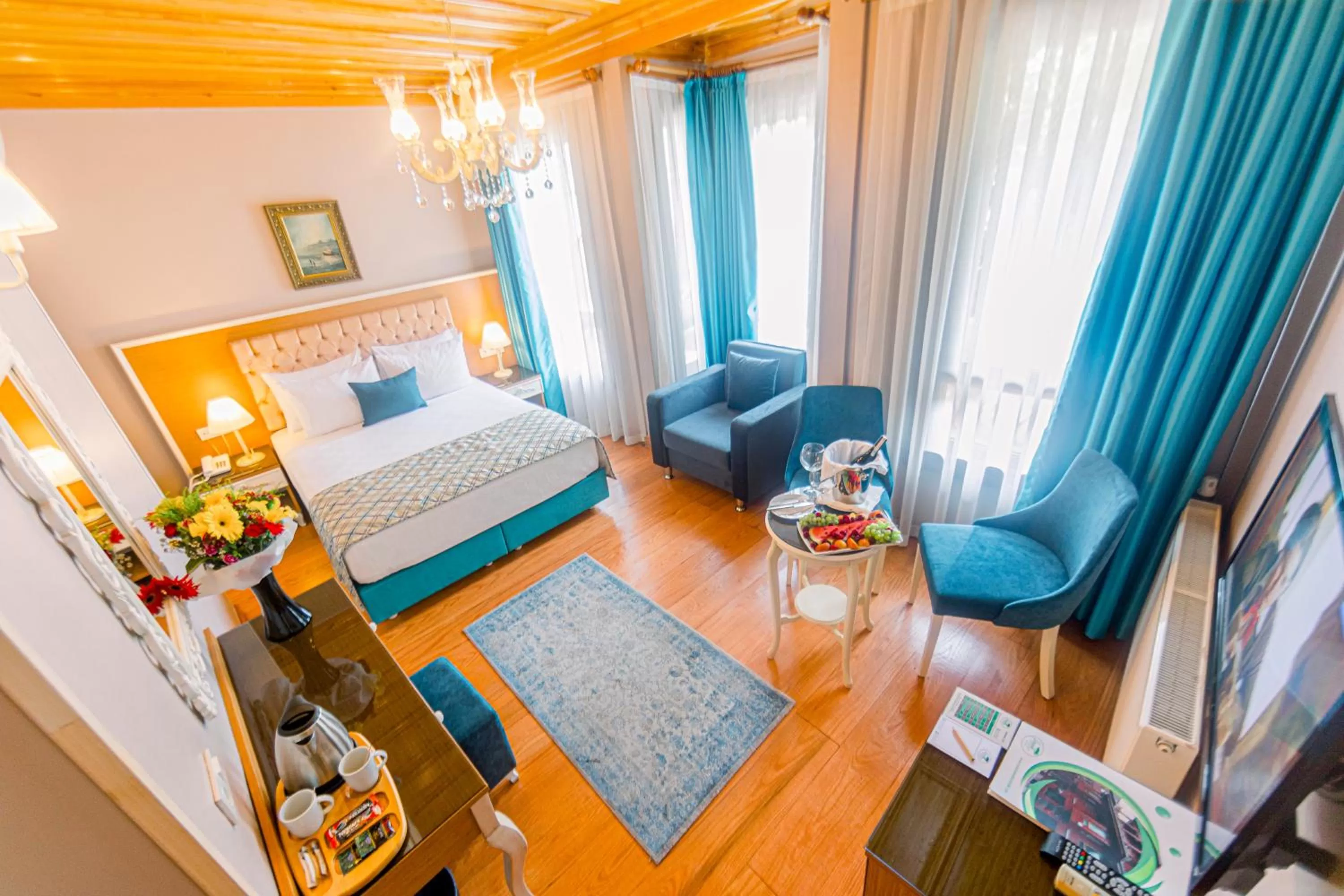 Massage, Bed in Acacia Mansion Hotel