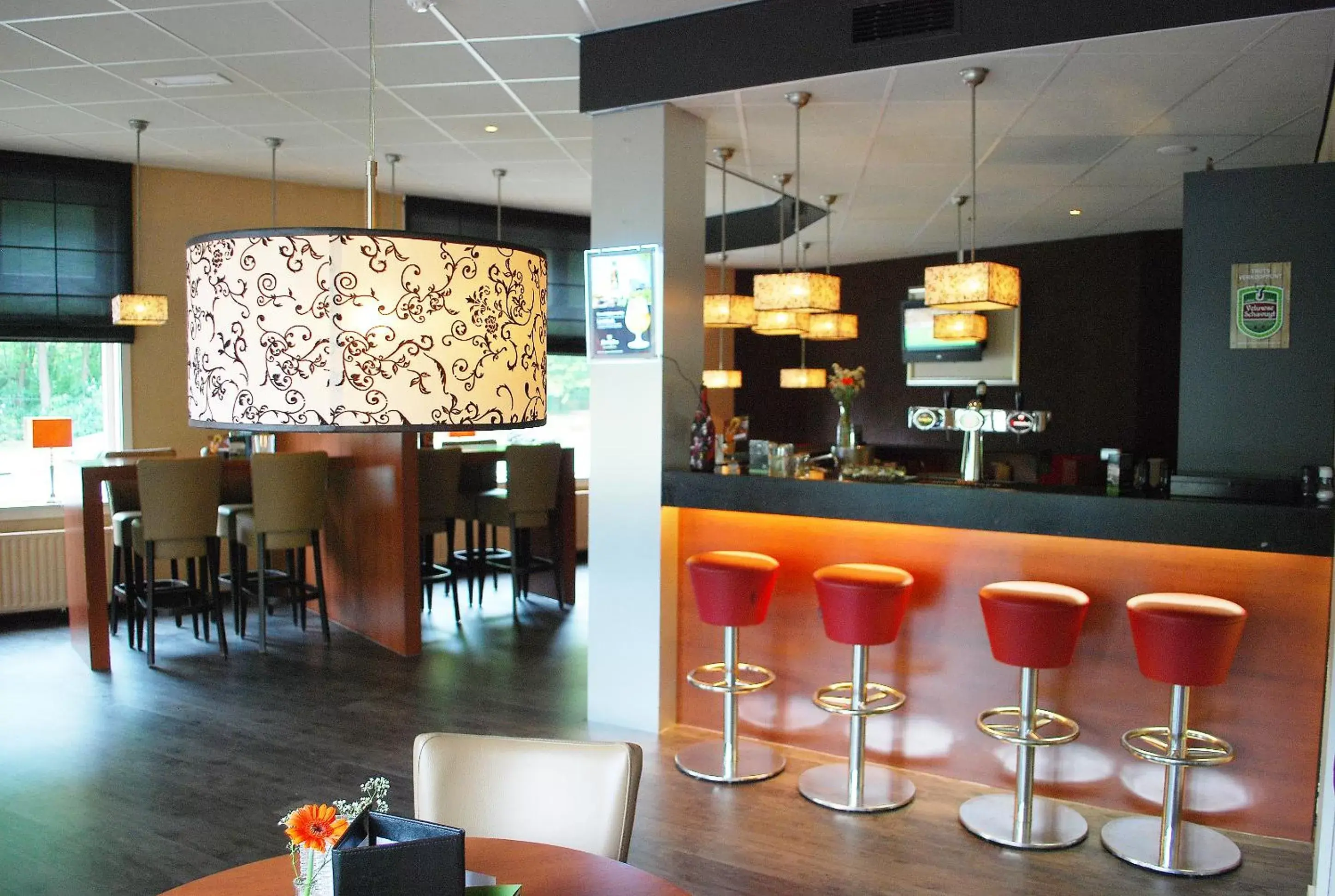 Lounge or bar, Lounge/Bar in Fletcher Hotel Apeldoorn