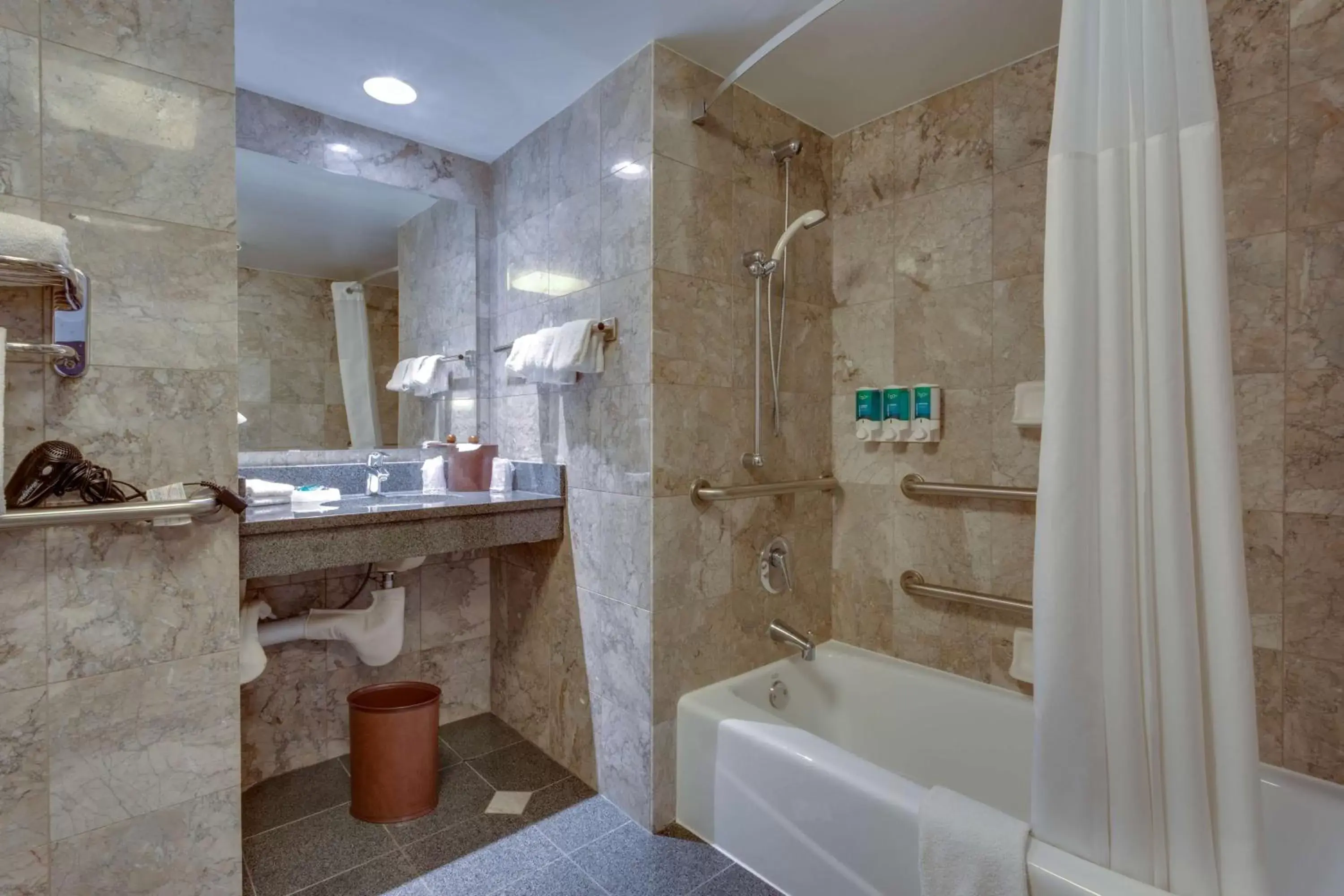 Bathroom in Drury Inn & Suites Overland Park